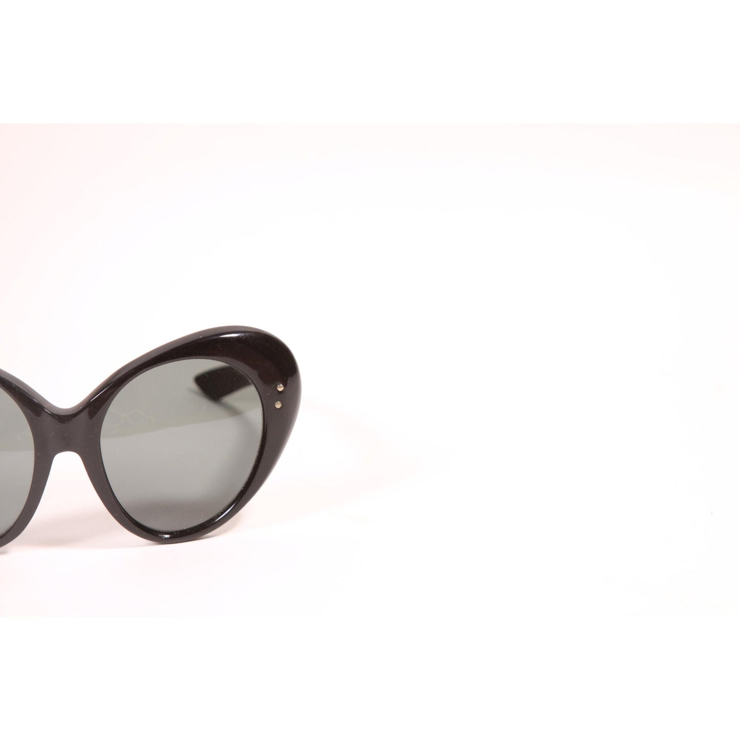 1950s 1960s Black Oversized Bug Eye Butterfly Cat Eye Frames Sunglasses by Omura France