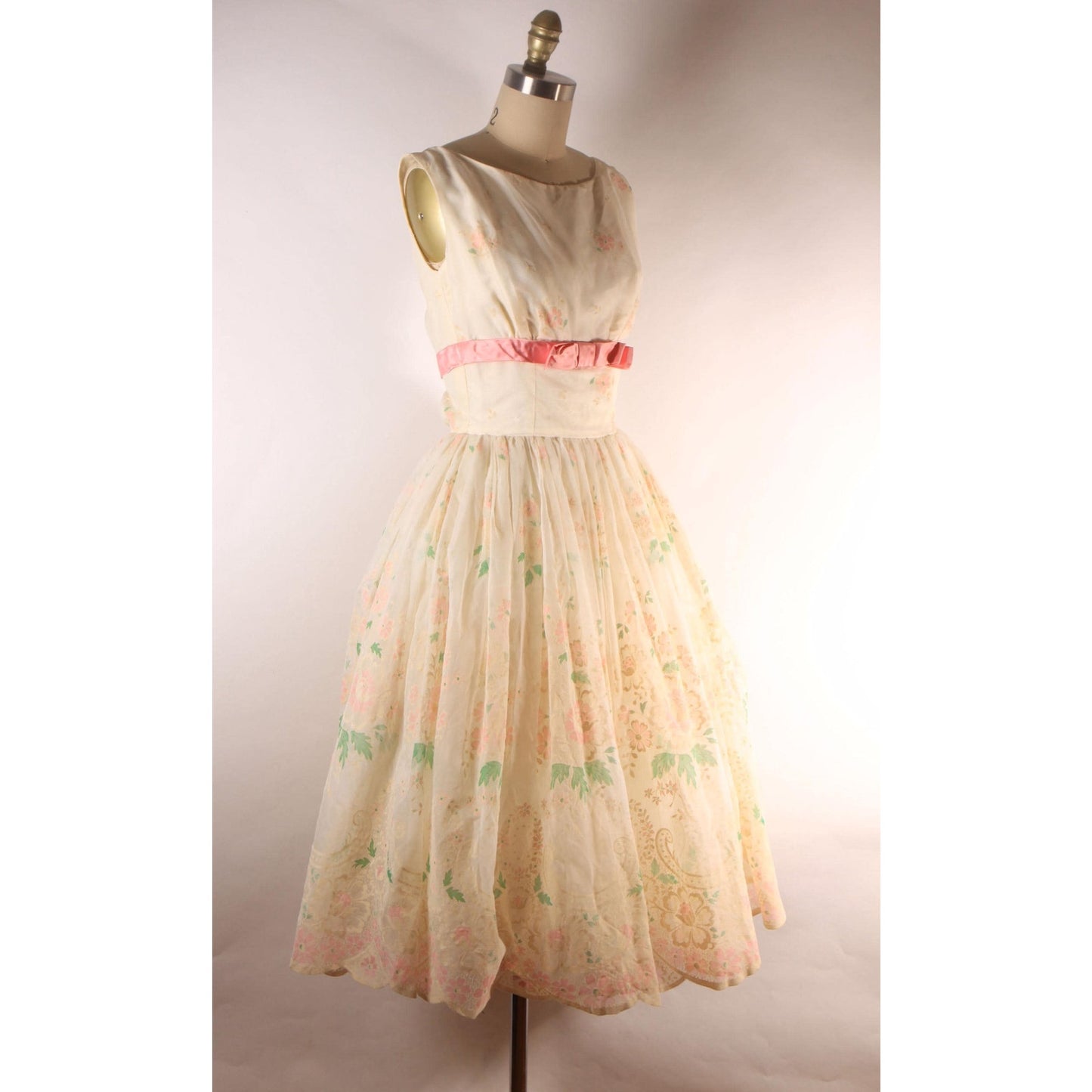1950s Cream, Pink and Green Velvet Flocked Floral Pink Bow Detail Sleeveless Dress