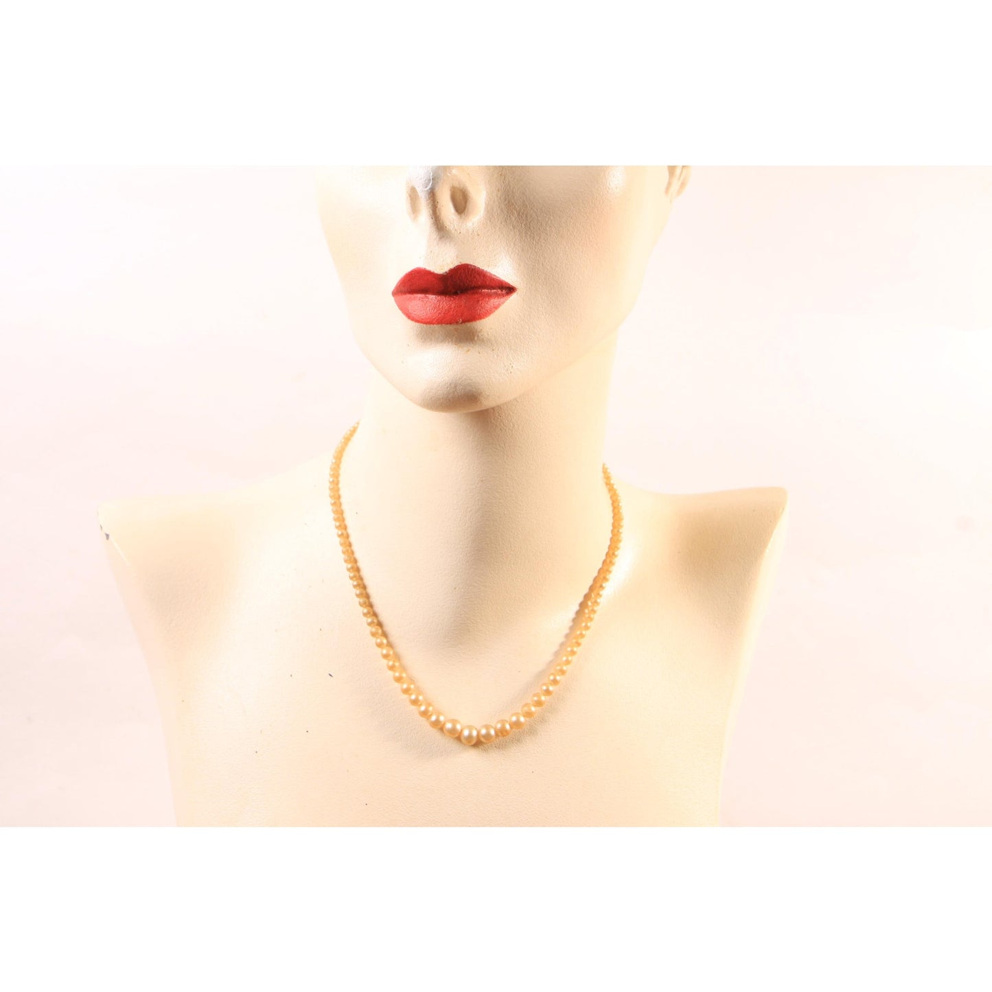 1930s Pale Pink Cream Faux Pearl Beaded Necklace