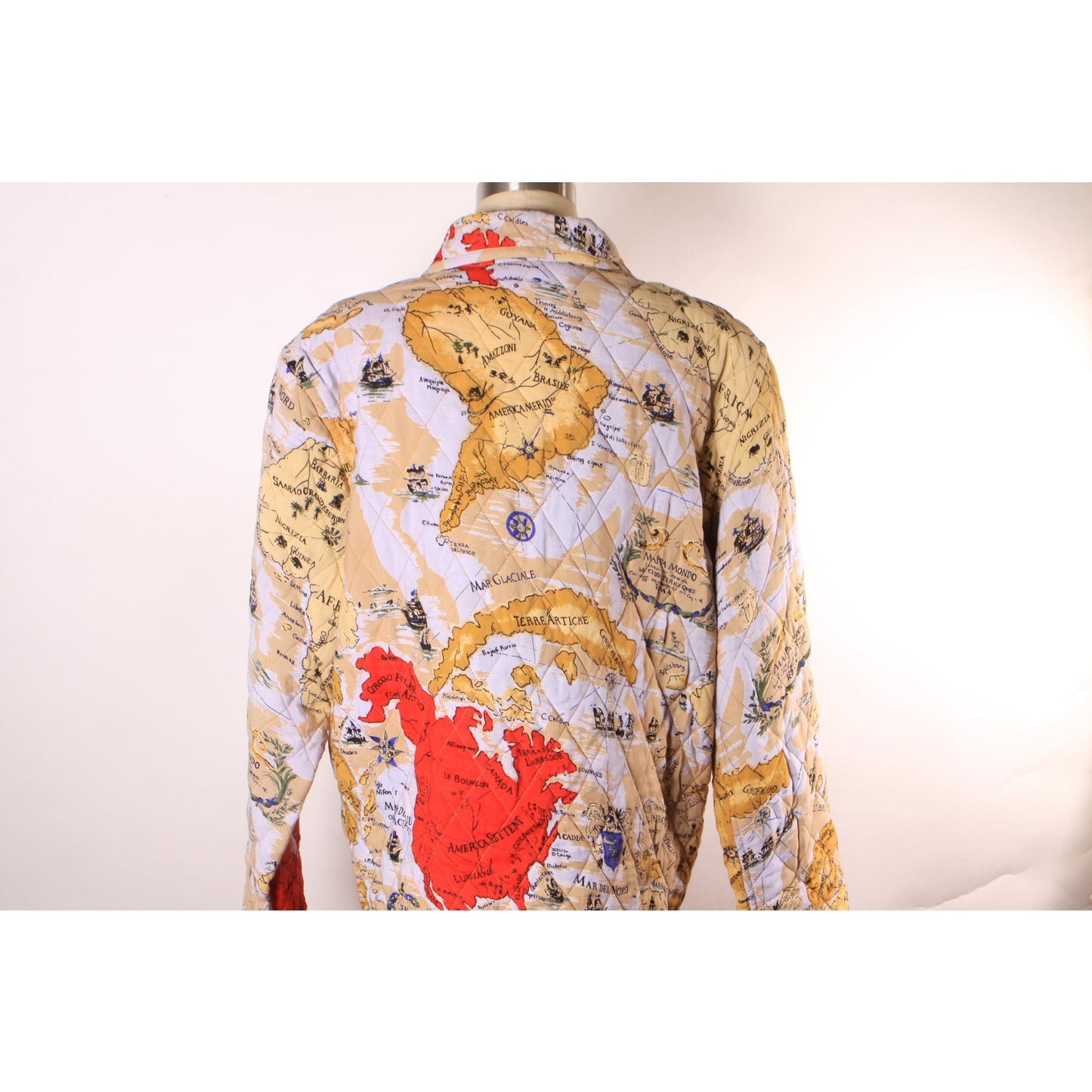 1980s 1990s Multi-Colored Novelty World Map Long Sleeve Quilted Jacket by Alex Kim by Allure -M
