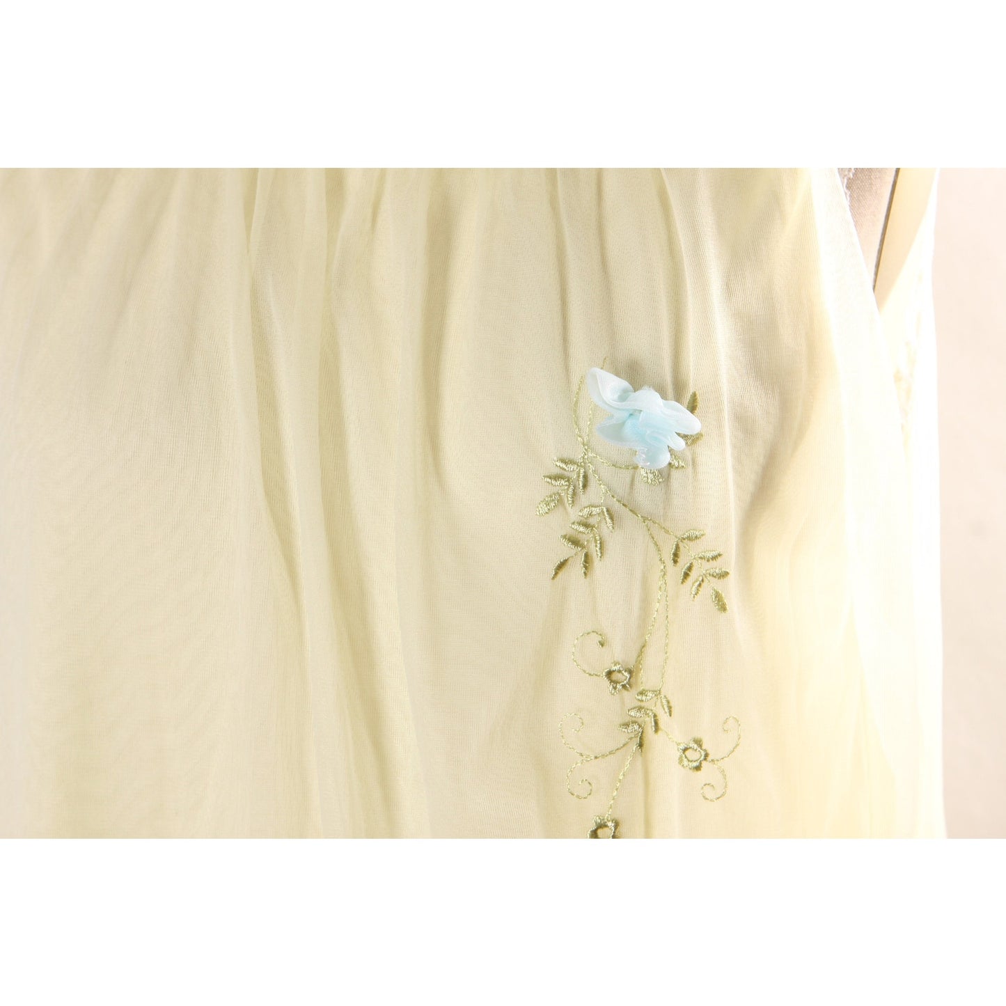 1950s 1960s Yellow, Green and Blue 3D Flower Floral Nylon Lingerie Night Gown by Nan Flower -L