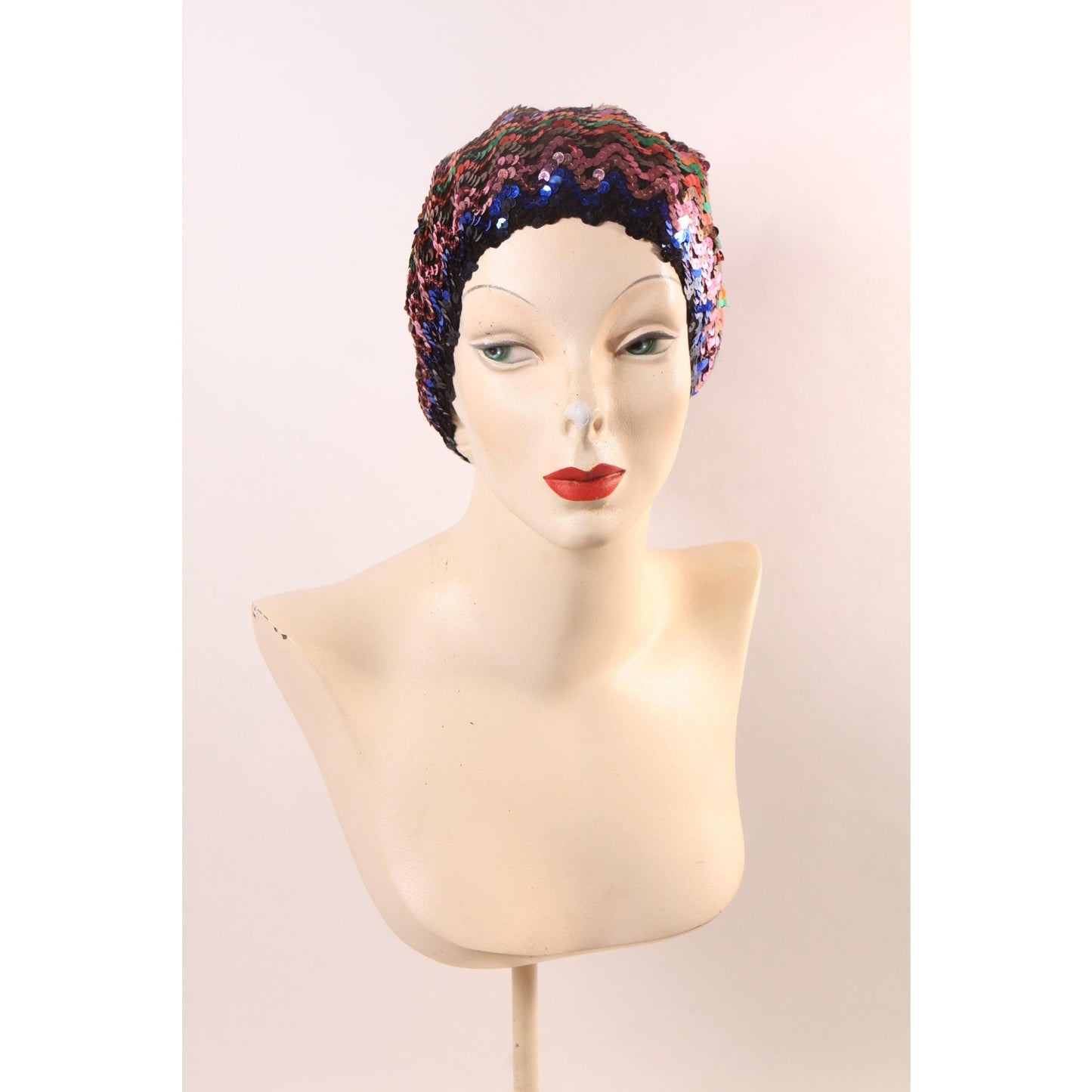 1970s 1980s Black and Multi-Colored Rainbow Sequin Slouchy Hat