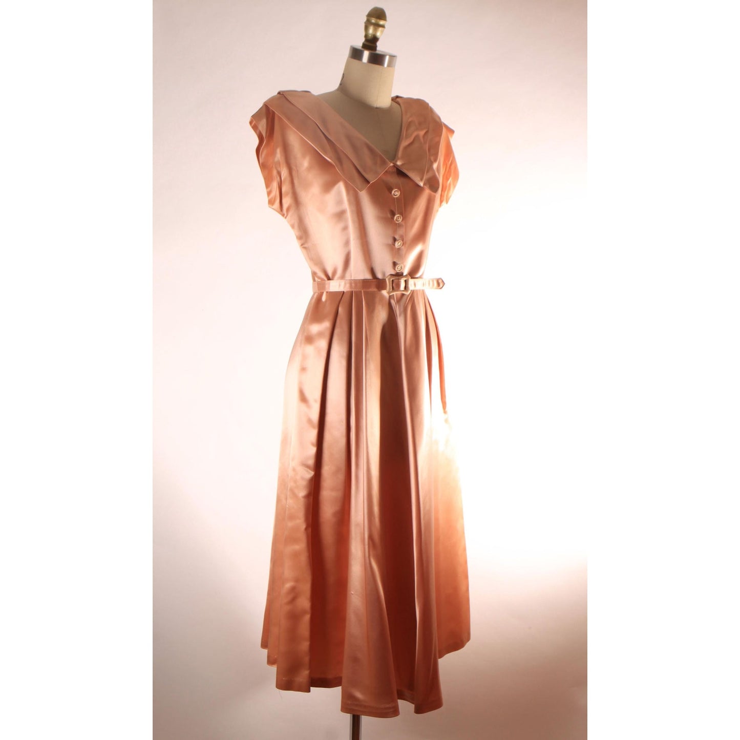 1940s Light Pink Nude Tone Satin Short Sleeve Belted Fit and Flare Dress -S