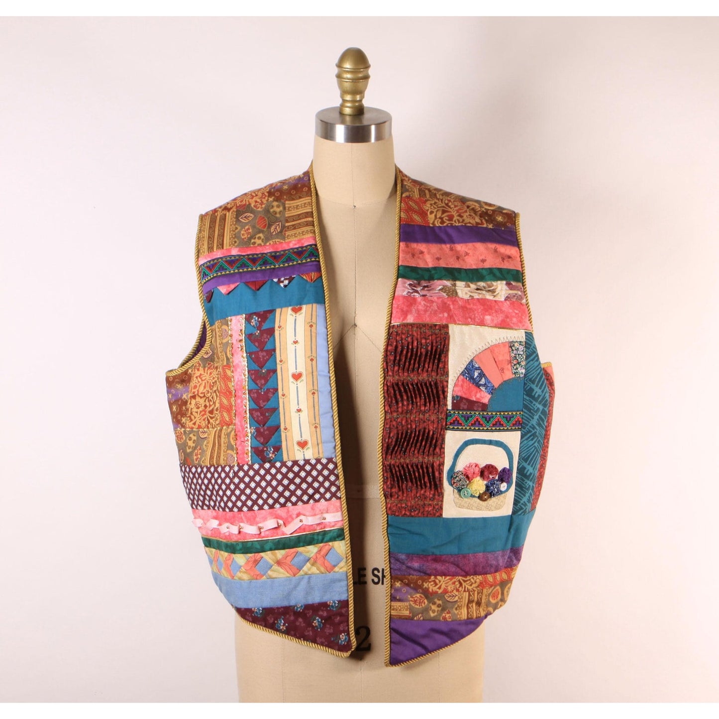 1980s Multi-Colored Patchwork Quilt Basket and Heart Sleeveless Reversible Galaxy Vest -XL