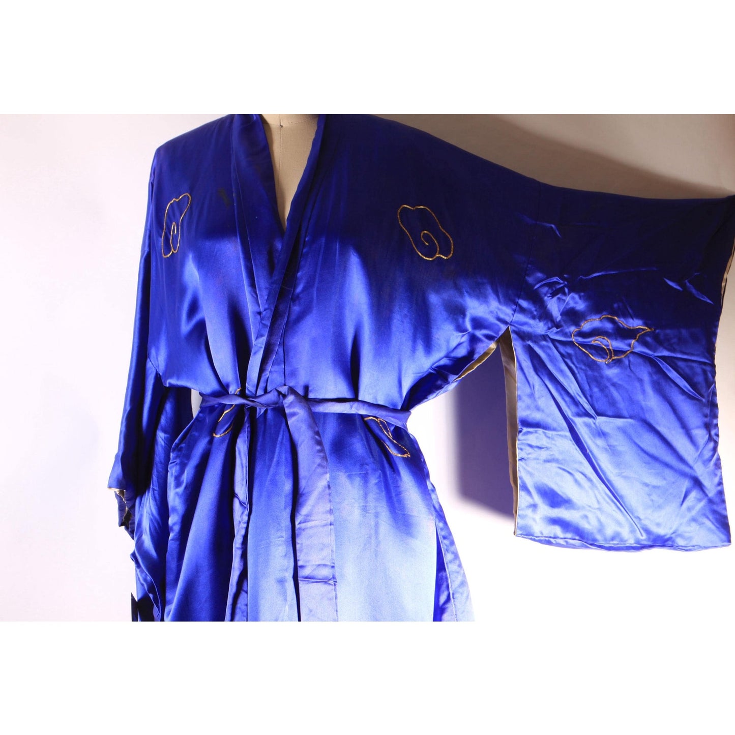 1950s Blue, Gold and Red Novelty Japanese Dragon Waist Tie Robe Kimono-L