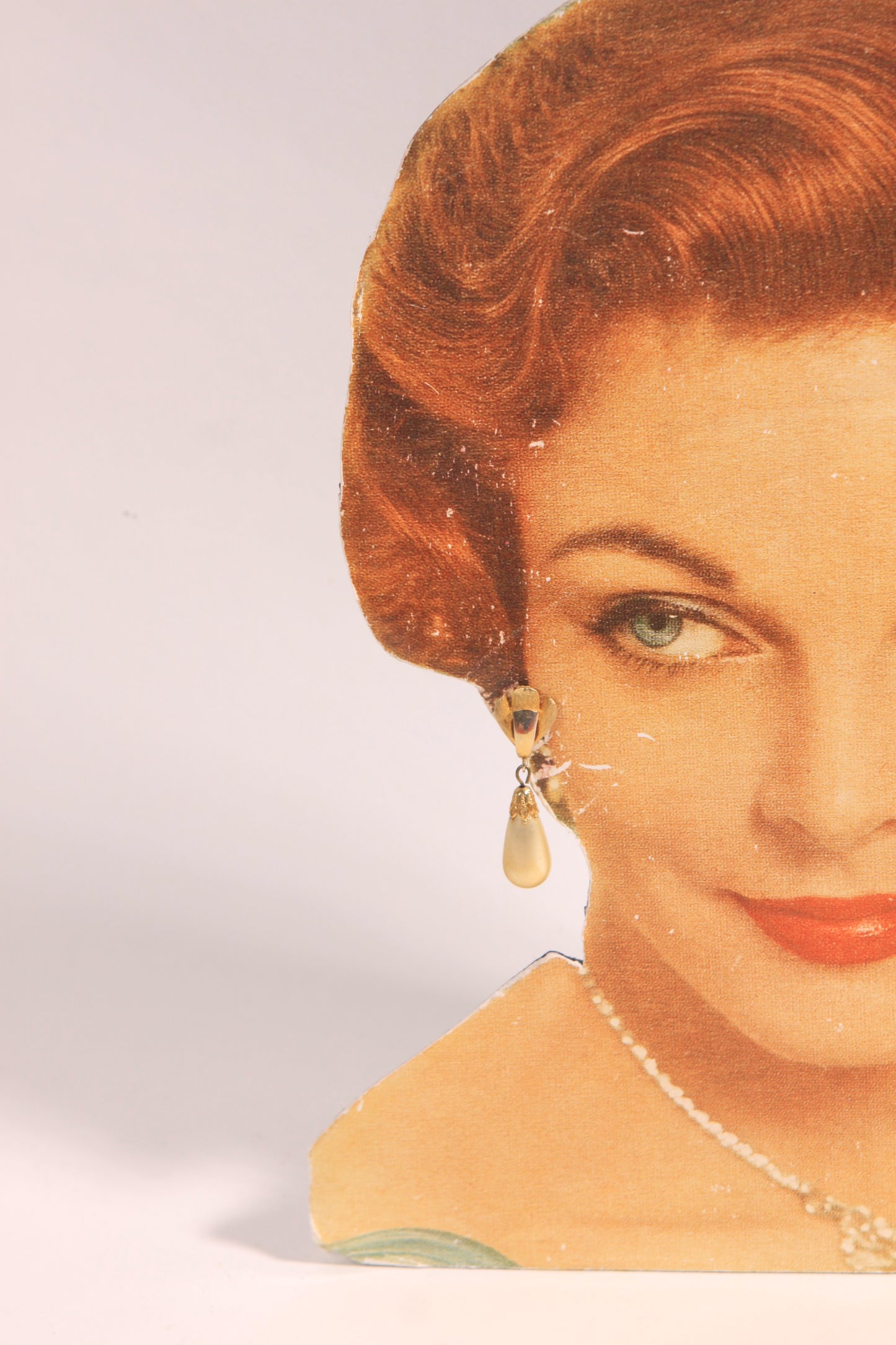 1950s 1960s Gold Tone Metal and Faux Pearl Dangling Formal Clip On Earrings 