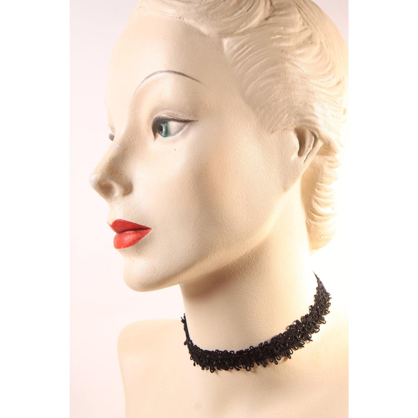 1970s Black Lace Gothic Choker Necklace