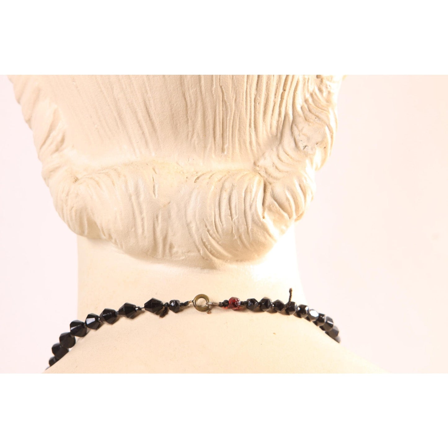 1950s Black Glass Faceted Beaded Necklace