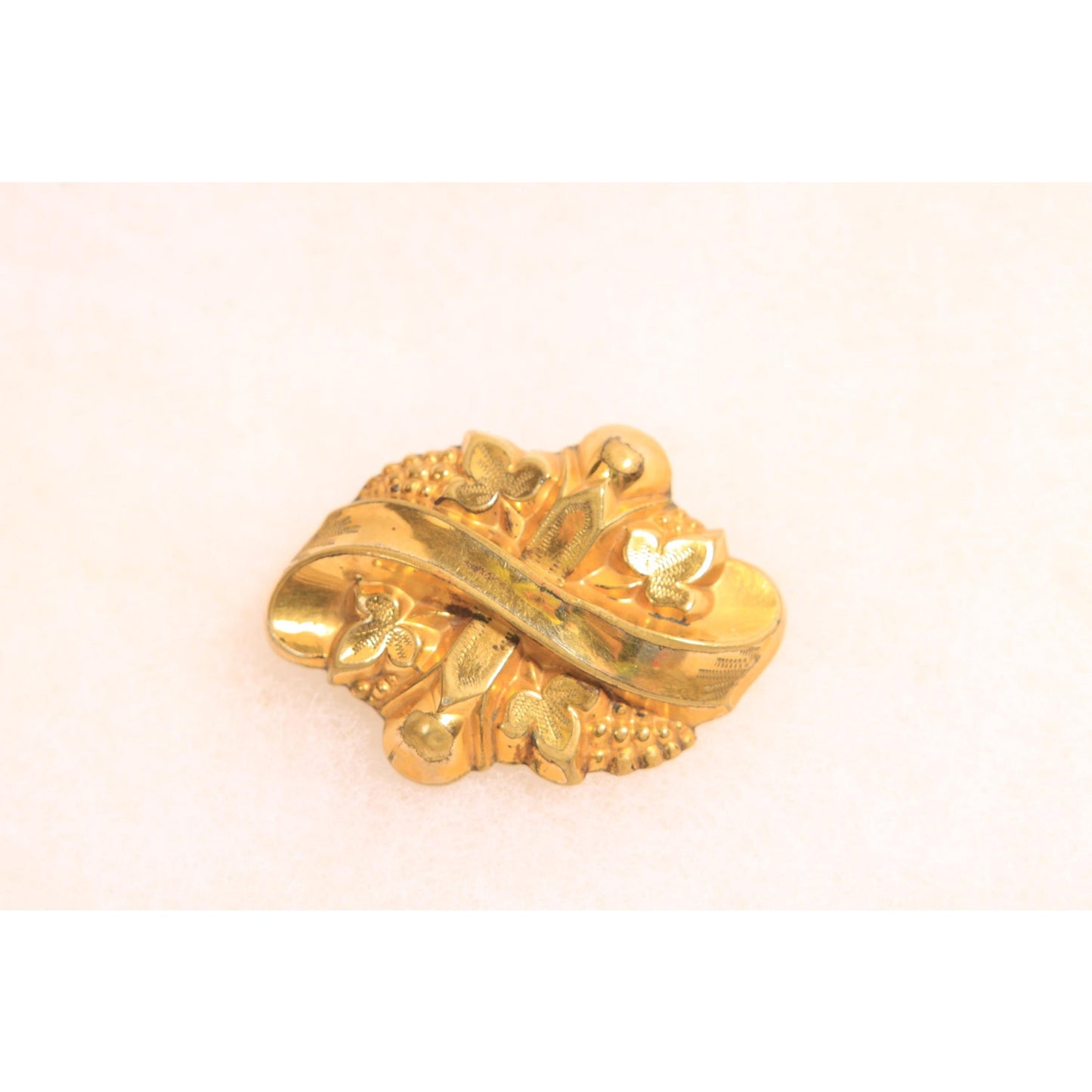 Antique Victorian 1800s Gold Tone Metal Ribbon and Floral Brooch