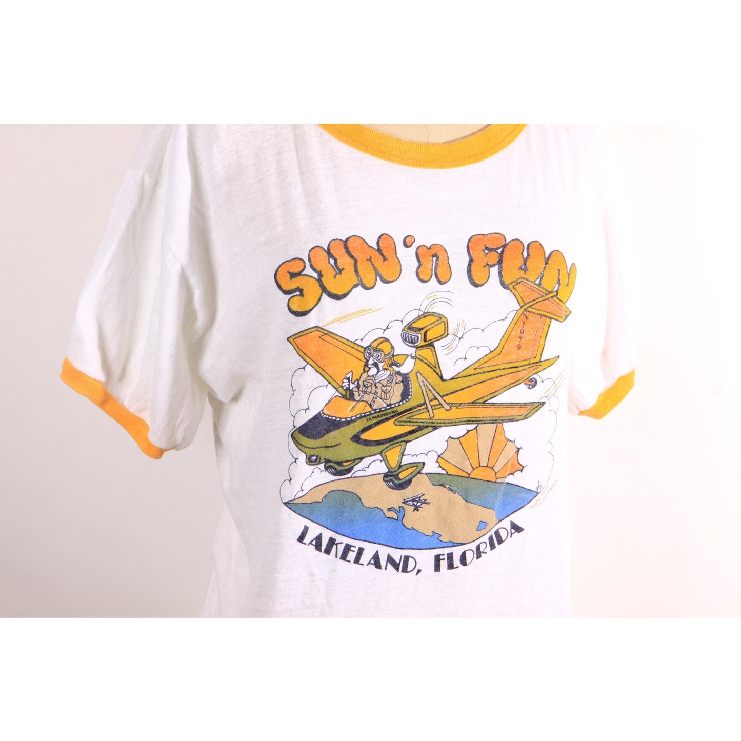 Late 1970s Early 1980s White and Yellow Flying Plane Sun N Fun Lakeland Florida T-Shirt