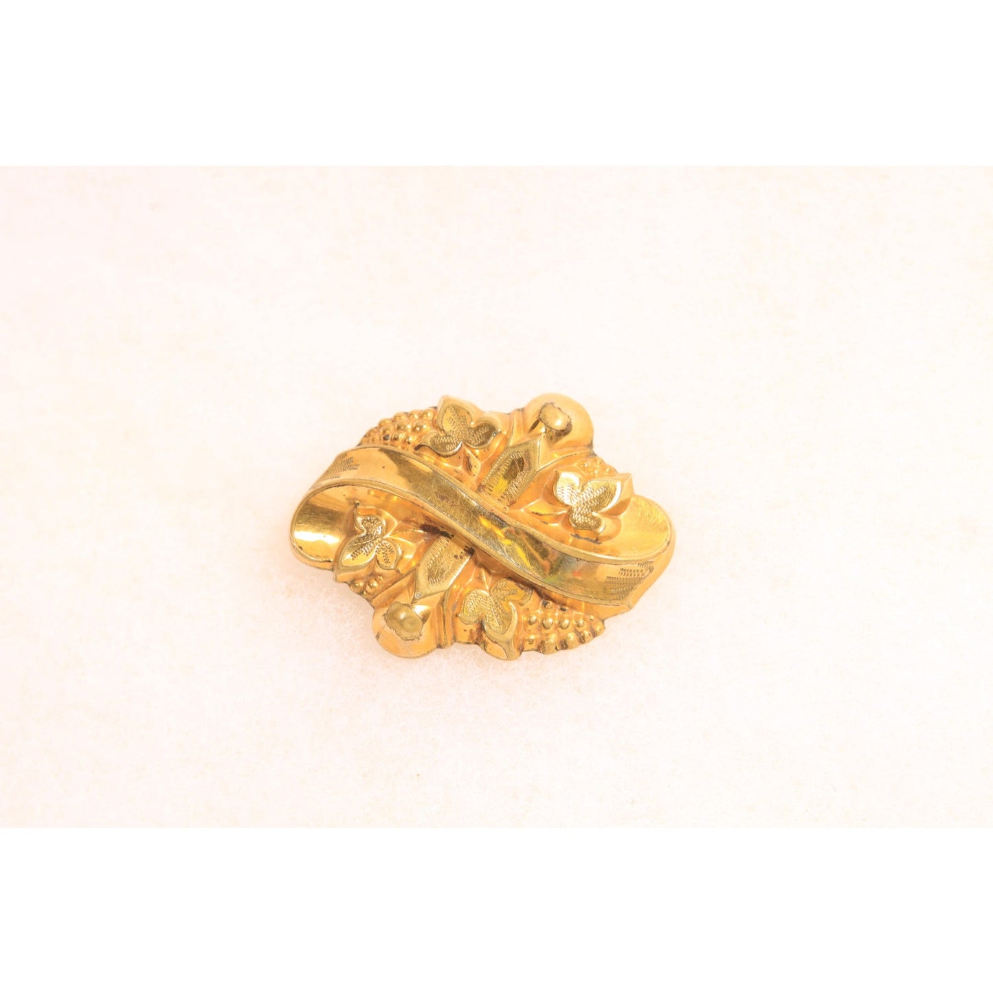 Antique Victorian 1800s Gold Tone Metal Ribbon and Floral Brooch