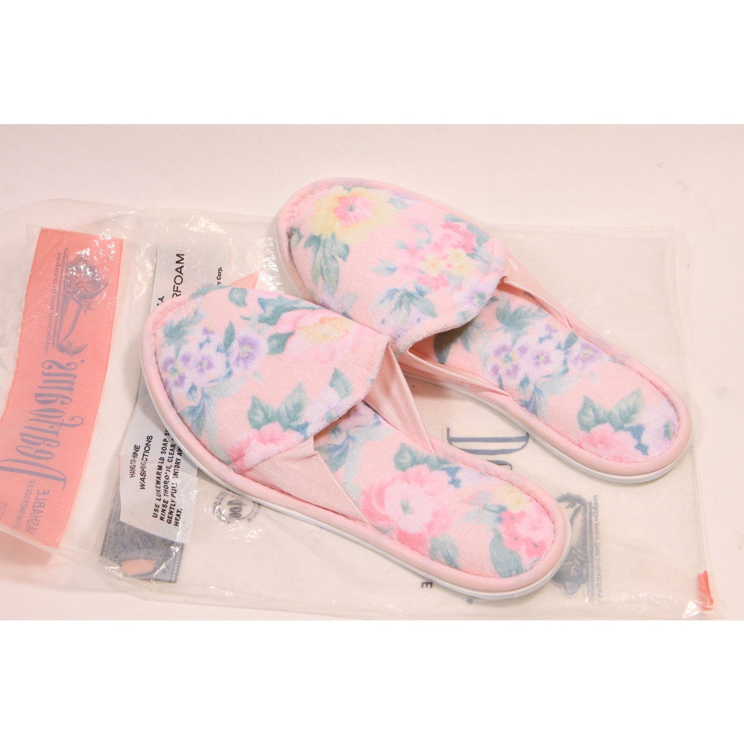 Deadstock 1950s 1960s Pink and Blue Floral Slippers by Dearfoams-Size 6 1/2-7 1/2
