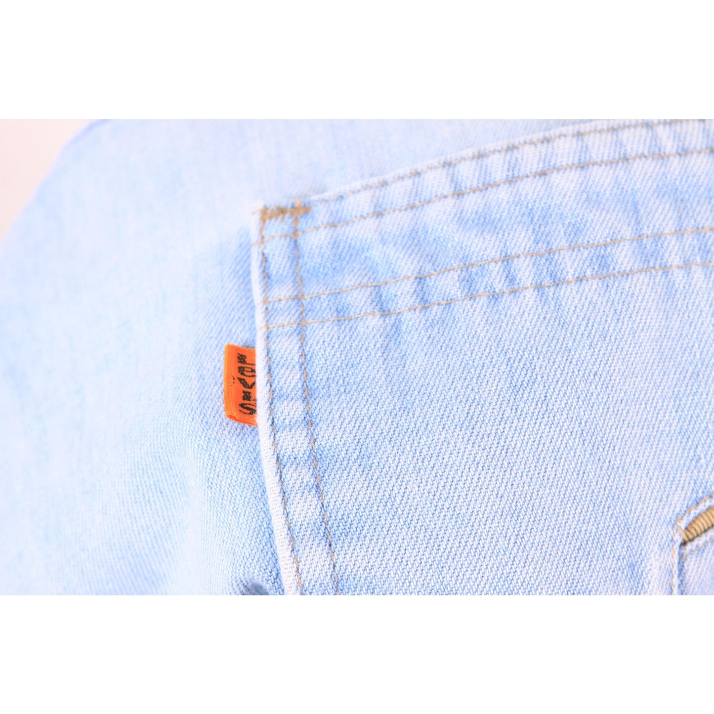 1970s 1980s Light Blue Denim Mens Jeans by Levi's for Men