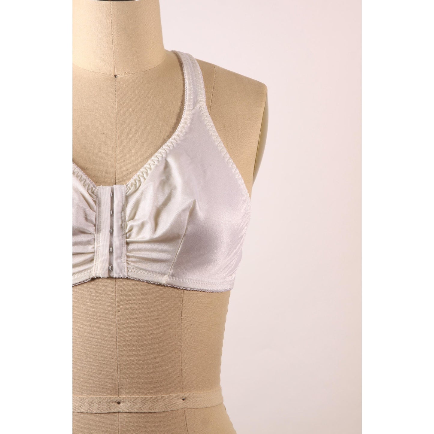 1980s White Halter Top Front Hook Closure Bra by Bestform-38B 38C 38D