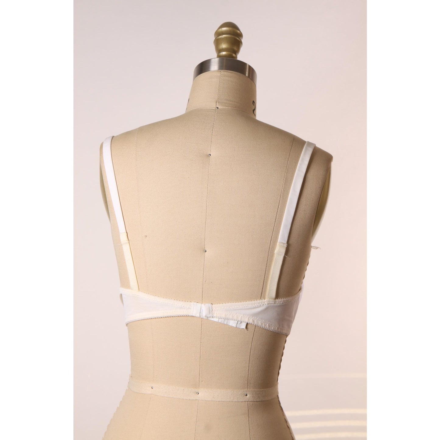 1970s White Sheer Lace Trim Bow Detail Bra