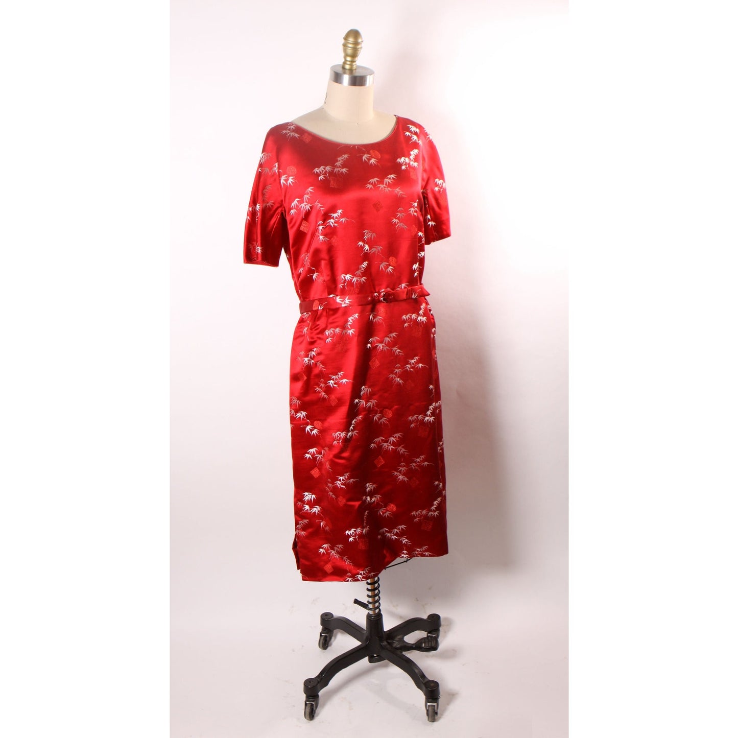 1960s Red Brocade Chinese Short Sleeve Belted Dress with Matching Purse and High Heels by Blue Sky Shoes -XL