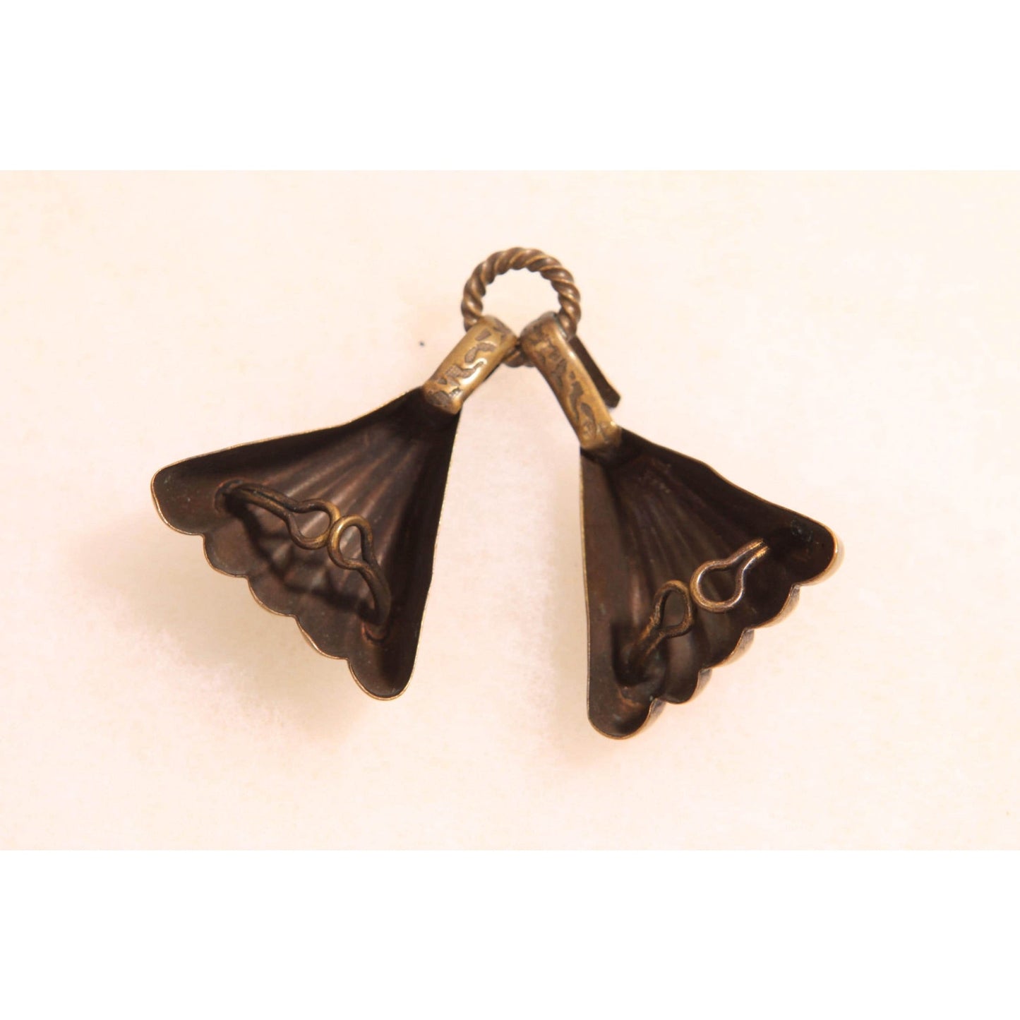 Antique 1920s Brass Gold Tone Metal Bow Shape Belt Buckle