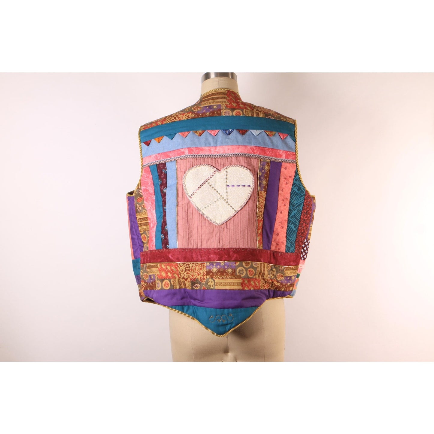 1980s Multi-Colored Patchwork Quilt Basket and Heart Sleeveless Reversible Galaxy Vest -XL
