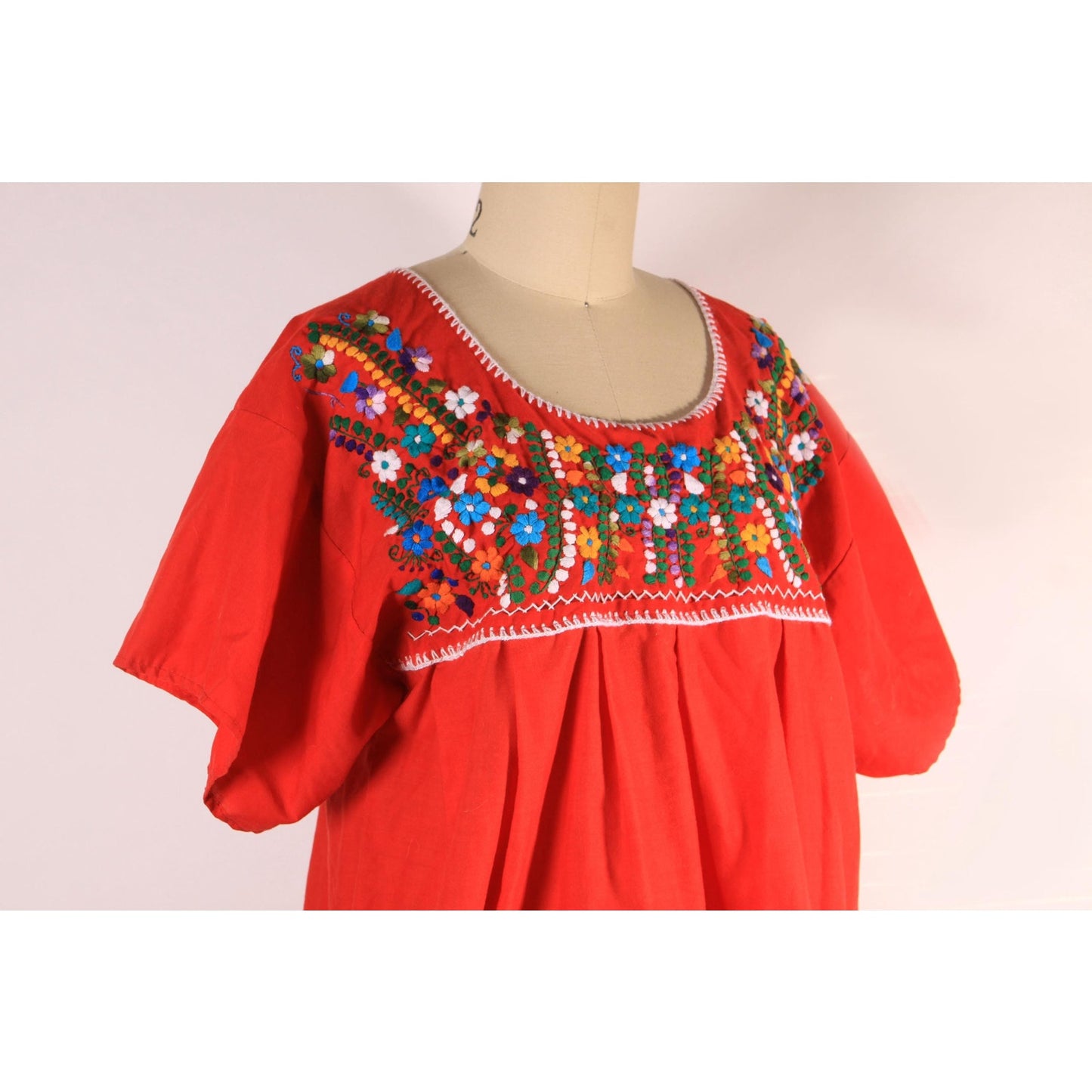1970s Red Short Sleeve Multi-Colored Floral Embroidery Pueblan Mexican Blouse -1XL