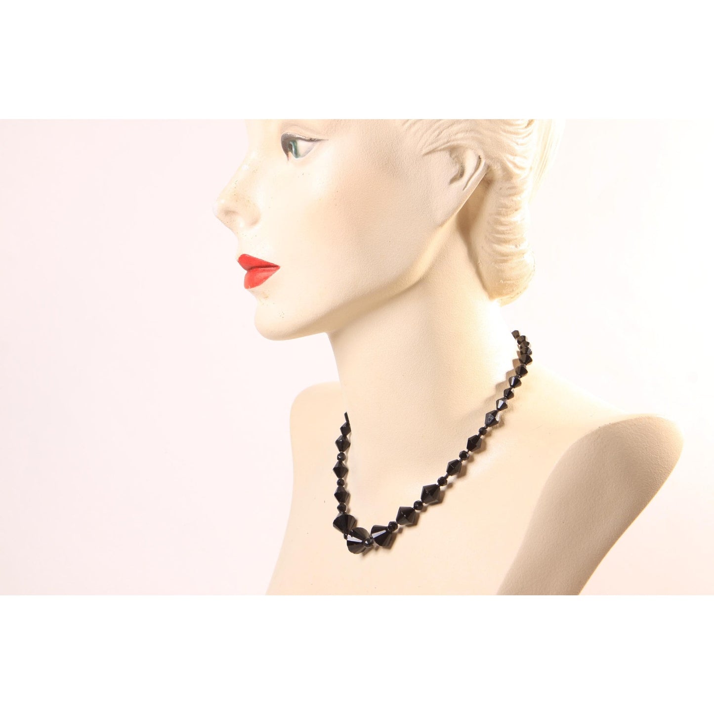 1950s Black Glass Faceted Beaded Necklace