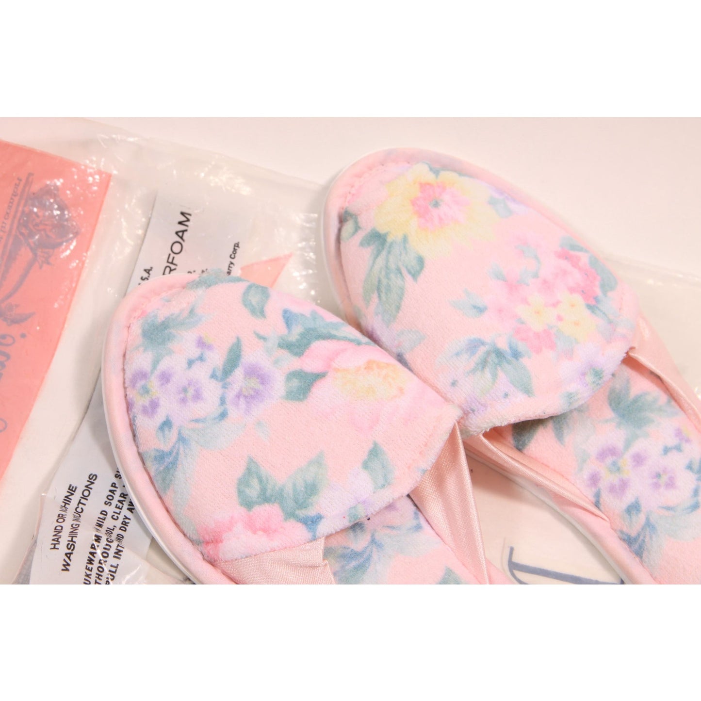 Deadstock 1950s 1960s Pink and Blue Floral Slippers by Dearfoams-Size 6 1/2-7 1/2