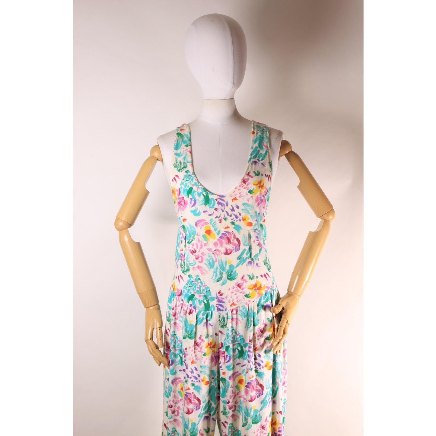 1980s White and Multi-Colored Floral Wide Strap Drop Waist One Piece Jumpsuit -L-XL