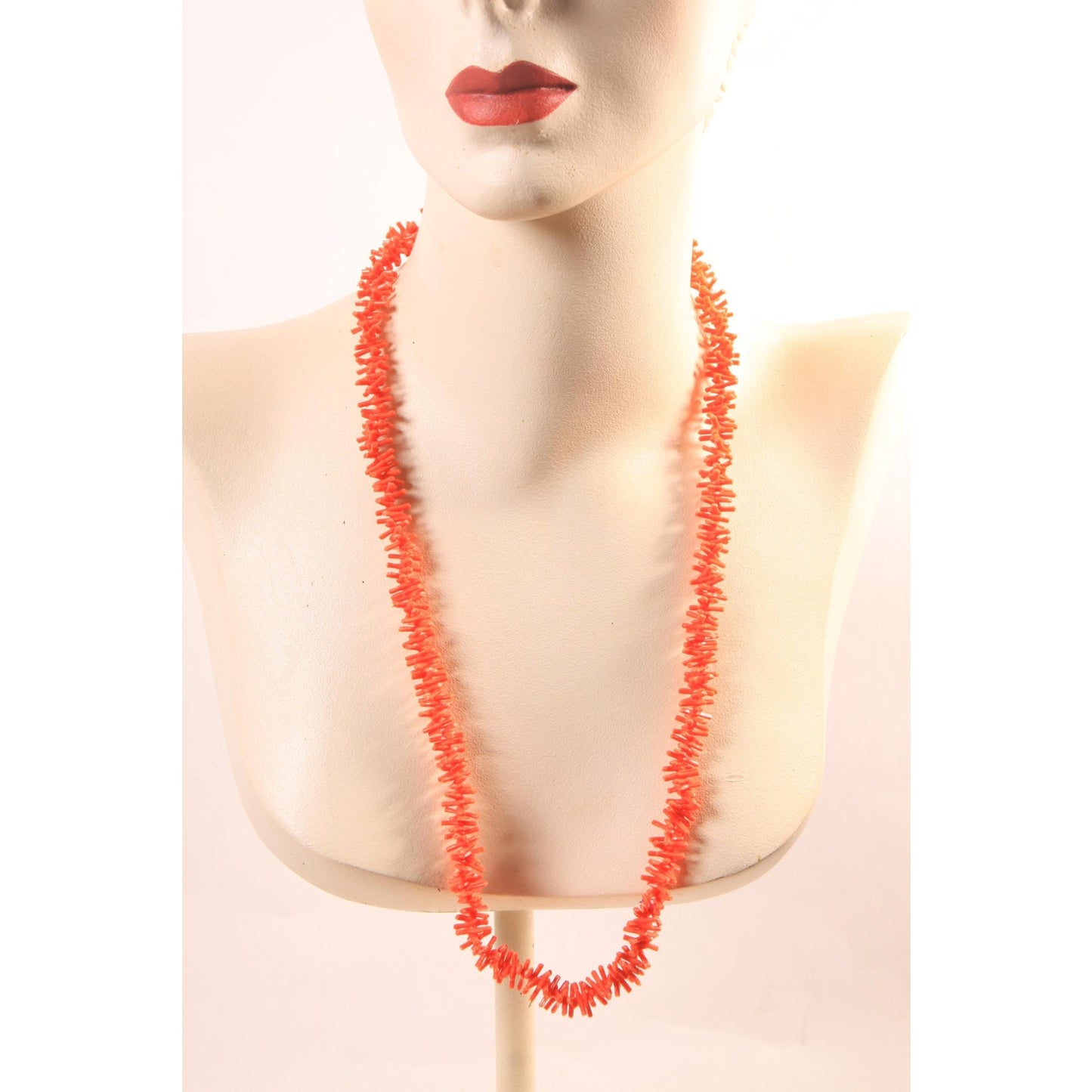1960s 1970s Orange Pink Faux Coral Plastic Beaded Necklace by Hong Kong