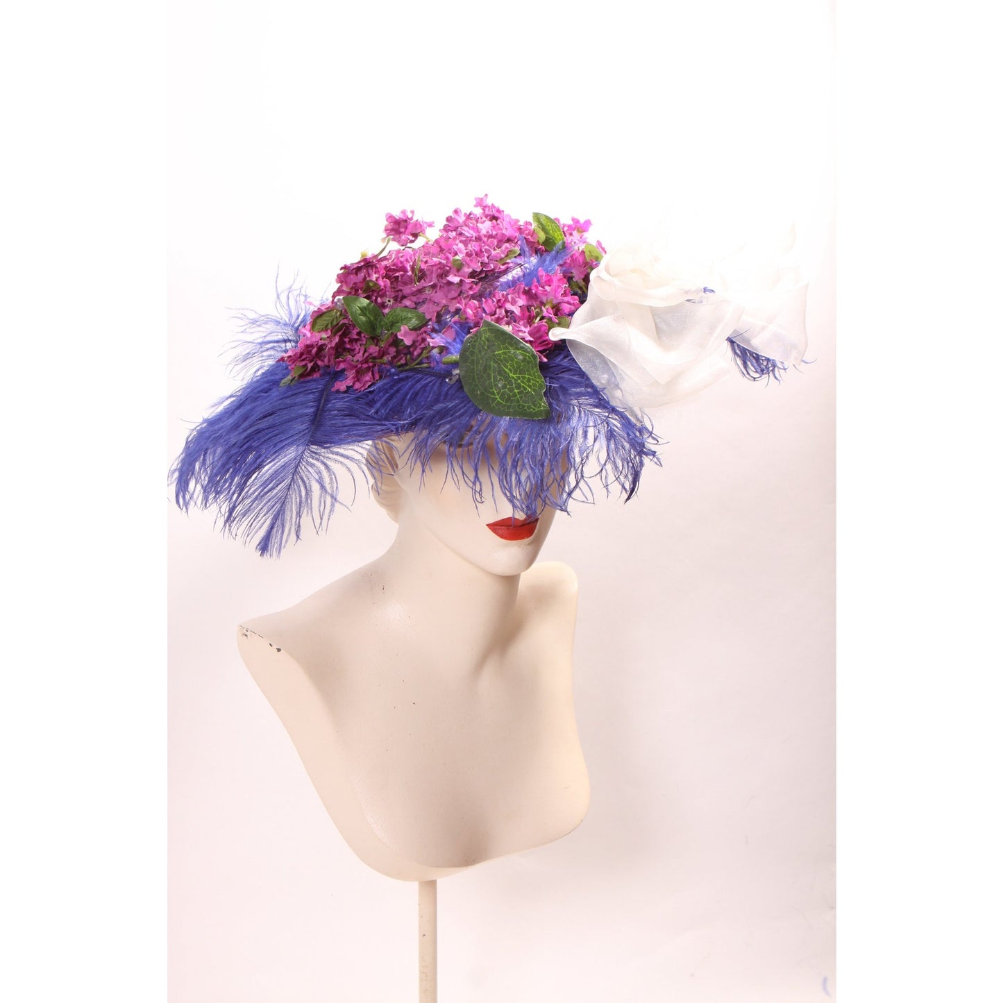 1980s Does Edwardian Victorian Style Wide Brim Purple Straw Hat with Blue Feather and Faux Flowers Floral Hat