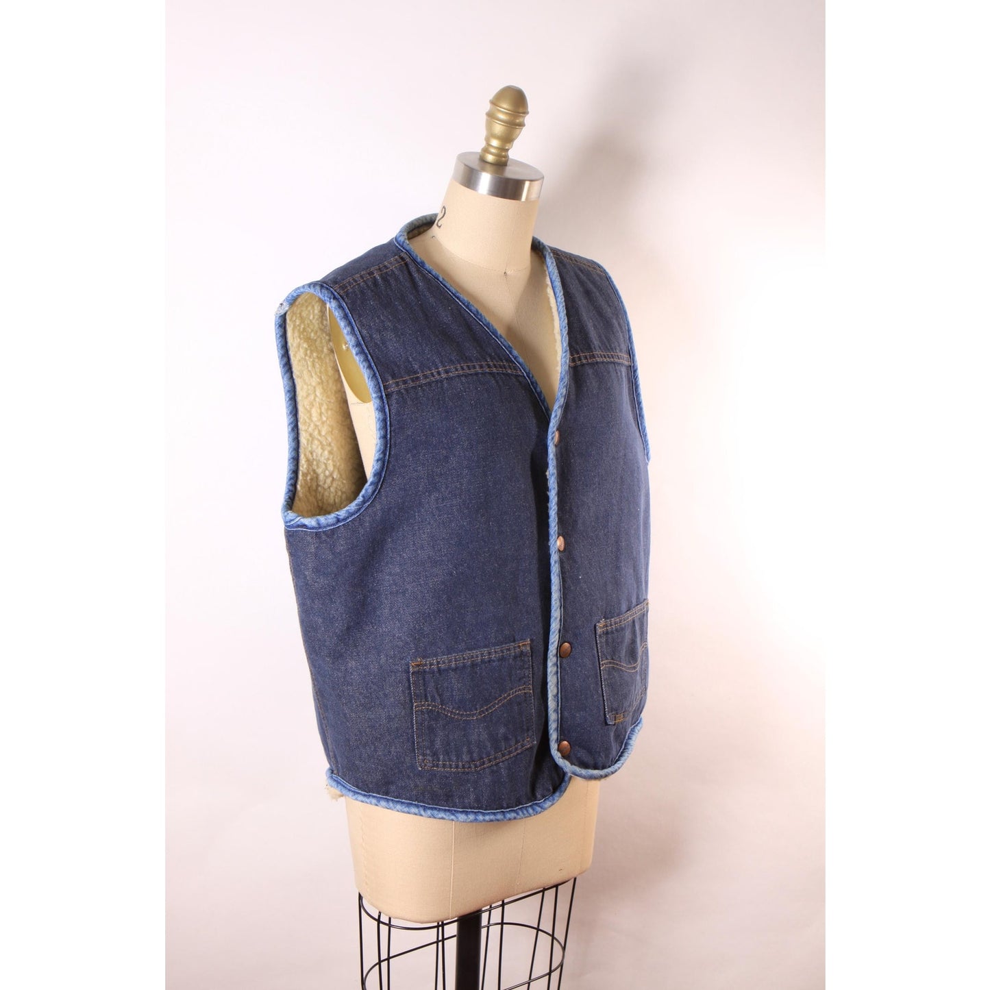 1970s Denim Metal Snap Faux Sherpa Lined Western Men’s Vest by Sears Roebucks-L