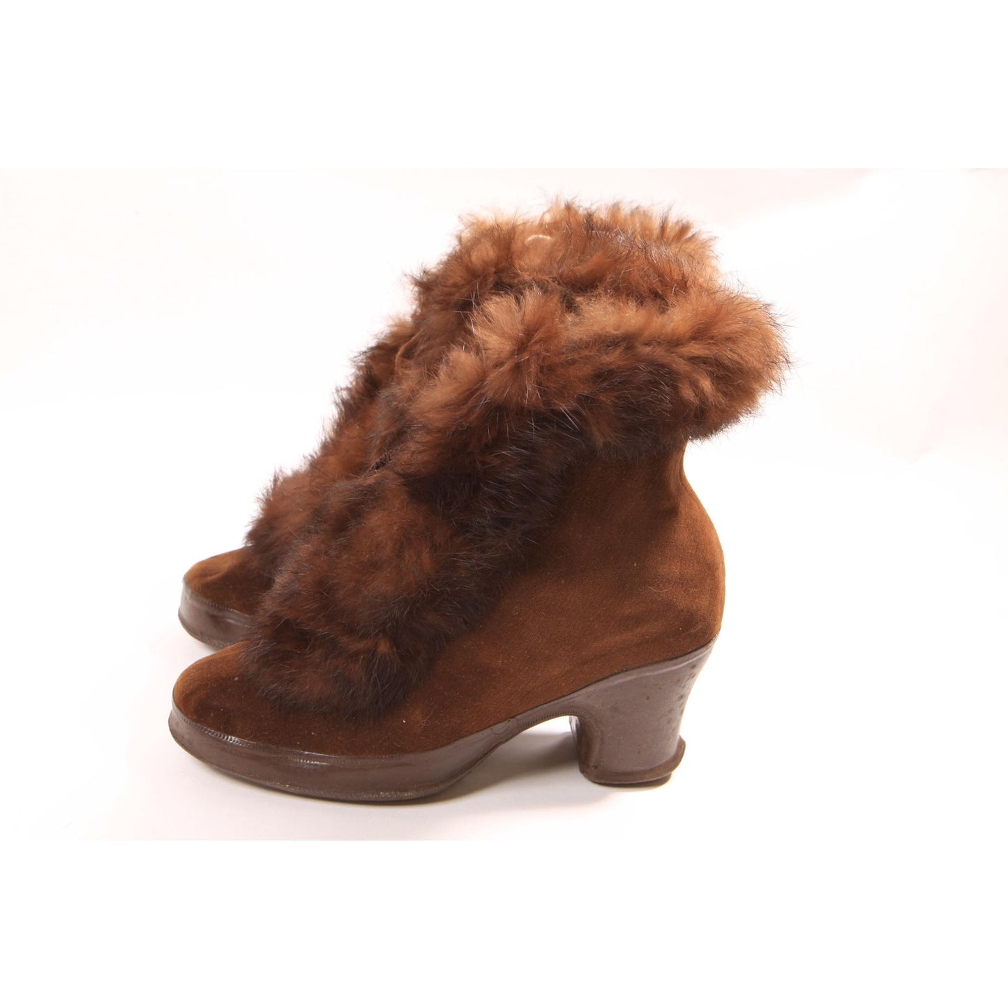 1940s Brown Velvet and Brown Fur Trim High Heel Pumps Winter Galoshes Over Shoes