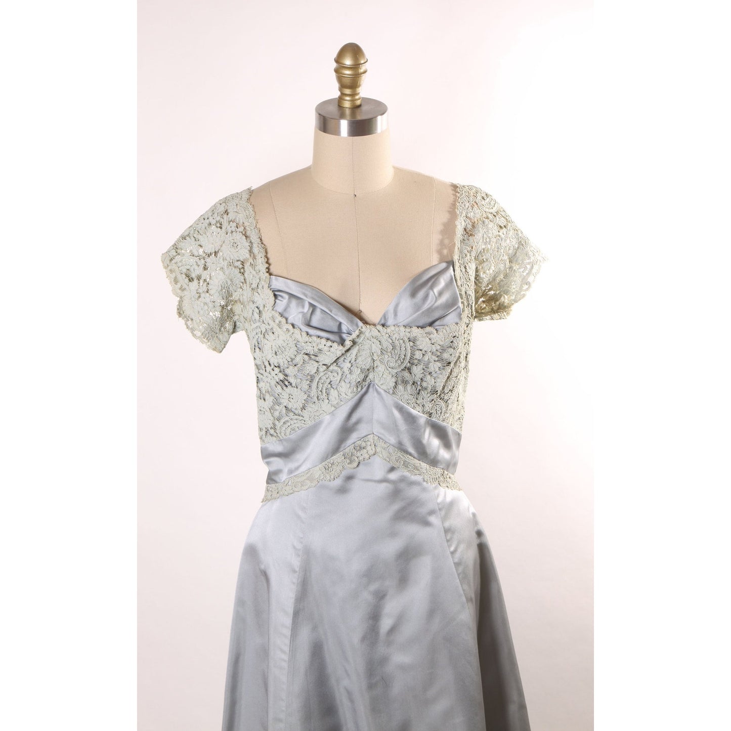 Early 1950s Pale Ice Blue Short Sleeve Sheer Lace Overlay Formal Dress by Montaldo’s -L