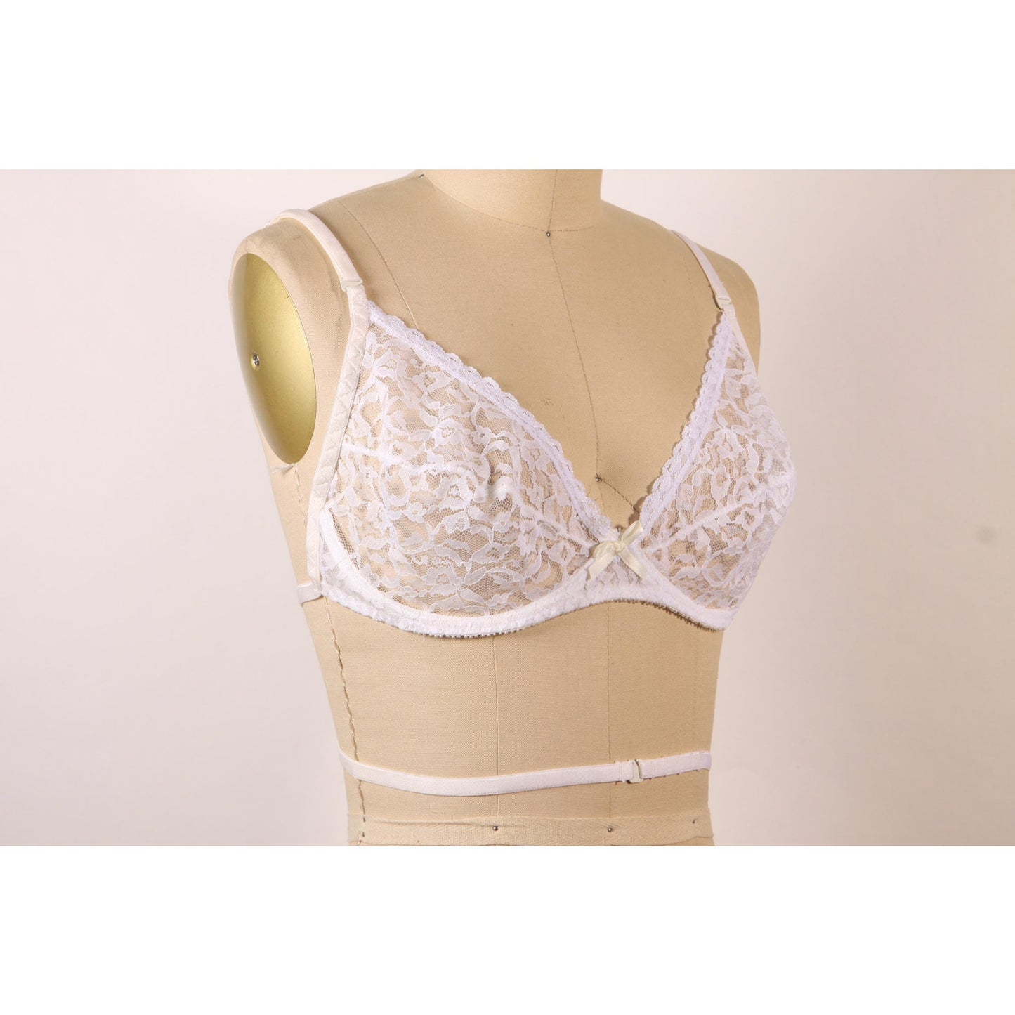 1970s Sheer White Floral Lace Bow Detail Underwire Criss Cross Low Cut Back Bra by Fredericks of Hollywood-38C