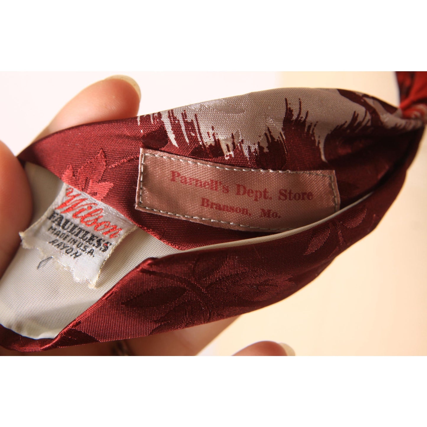 1950s Novelty Abstract Leaf Dark Red and Orange Red Mens Necktie Tie by Wilson Faultless