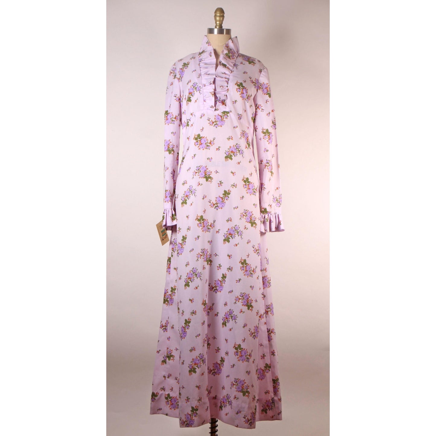 1970s Purple Floral Flower Print Long Statement Sleeve Ruffle Collar Maxi Dress -M