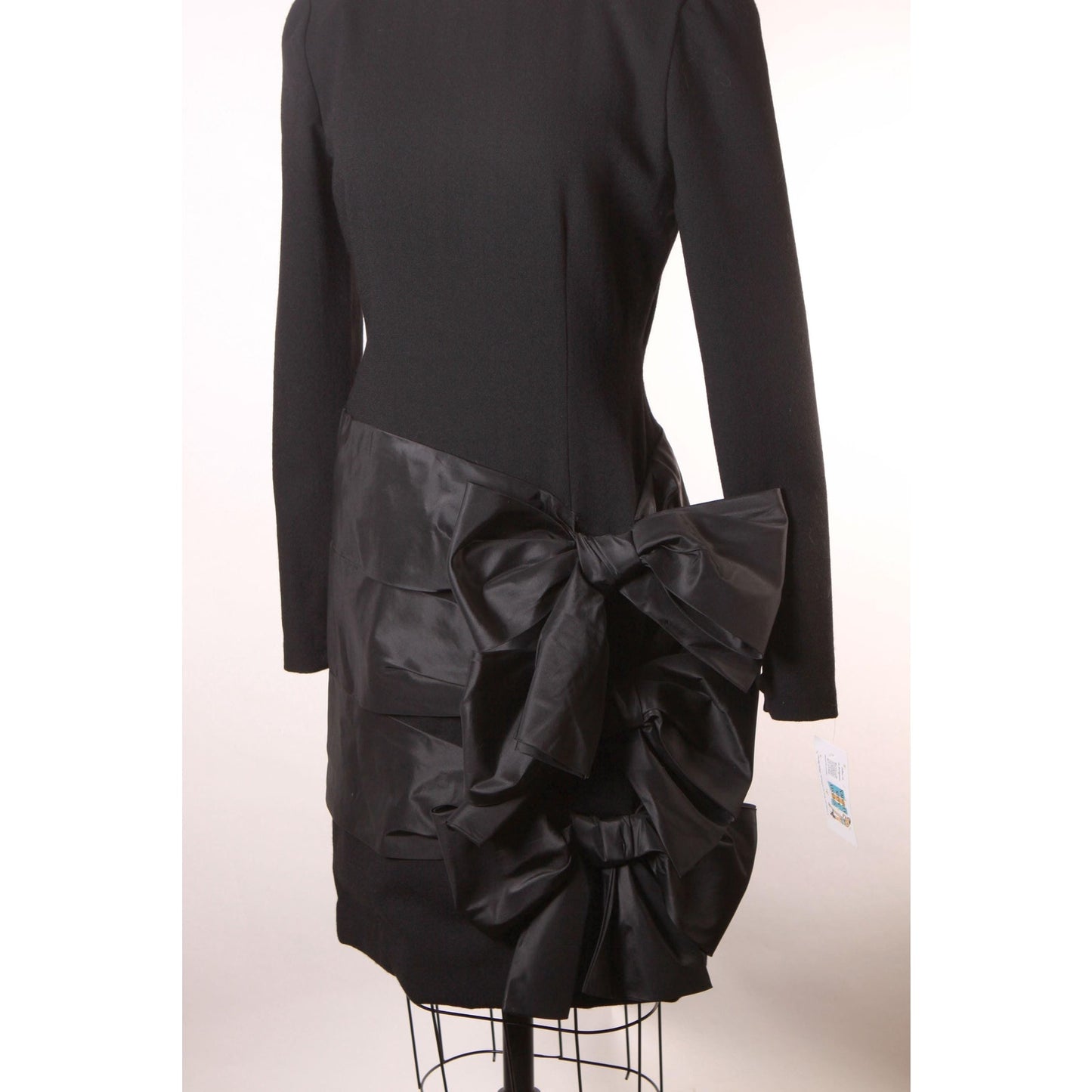 1980s Black Long Sleeve Avant Garde Oversized Bow Formal Cocktail Dress by Bill Blass -L