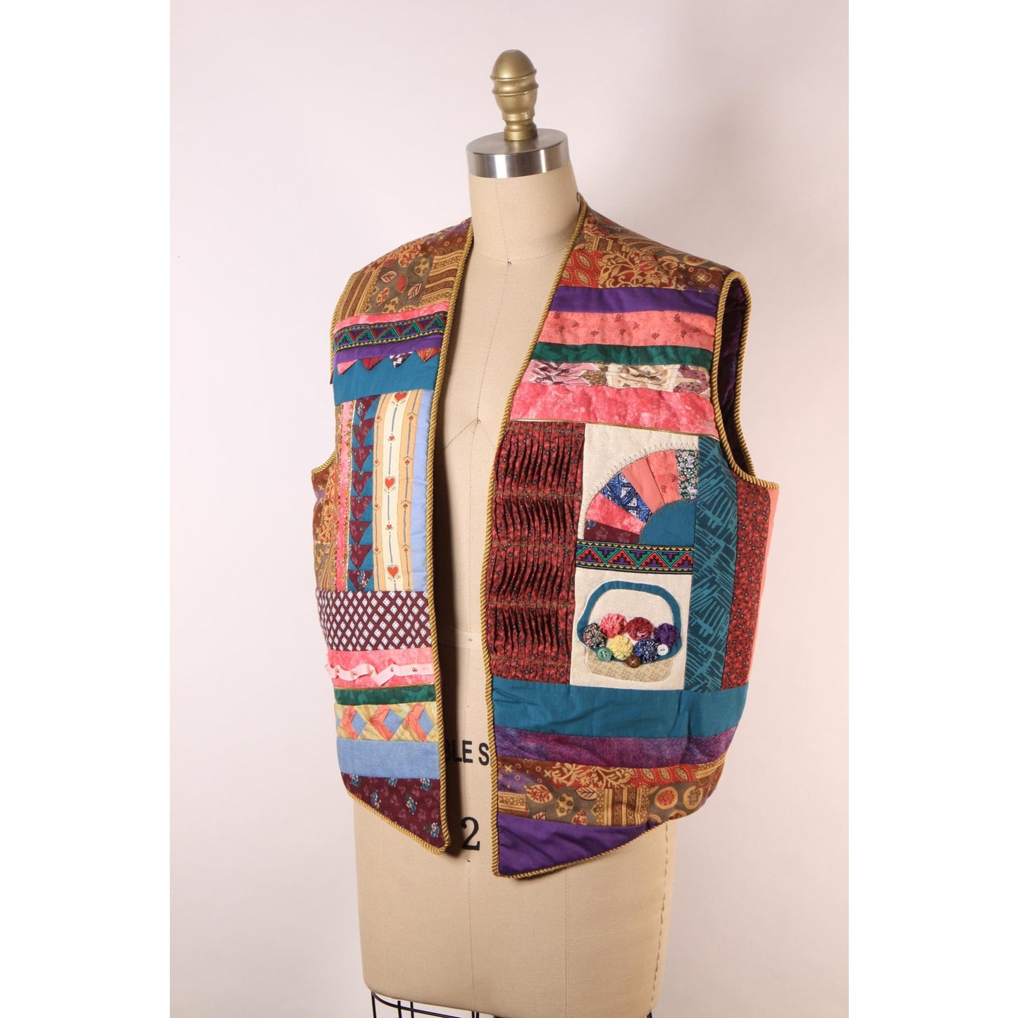 1980s Multi-Colored Patchwork Quilt Basket and Heart Sleeveless Reversible Galaxy Vest -XL