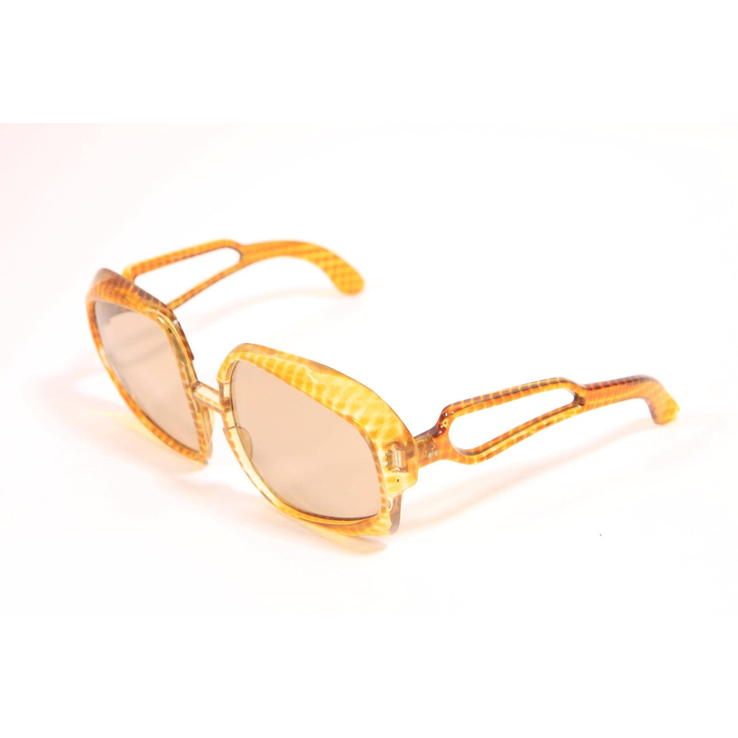 1970s Yellow and Brown Clear Tortoise Animal Print Oversized Boho Italy Sunglasses