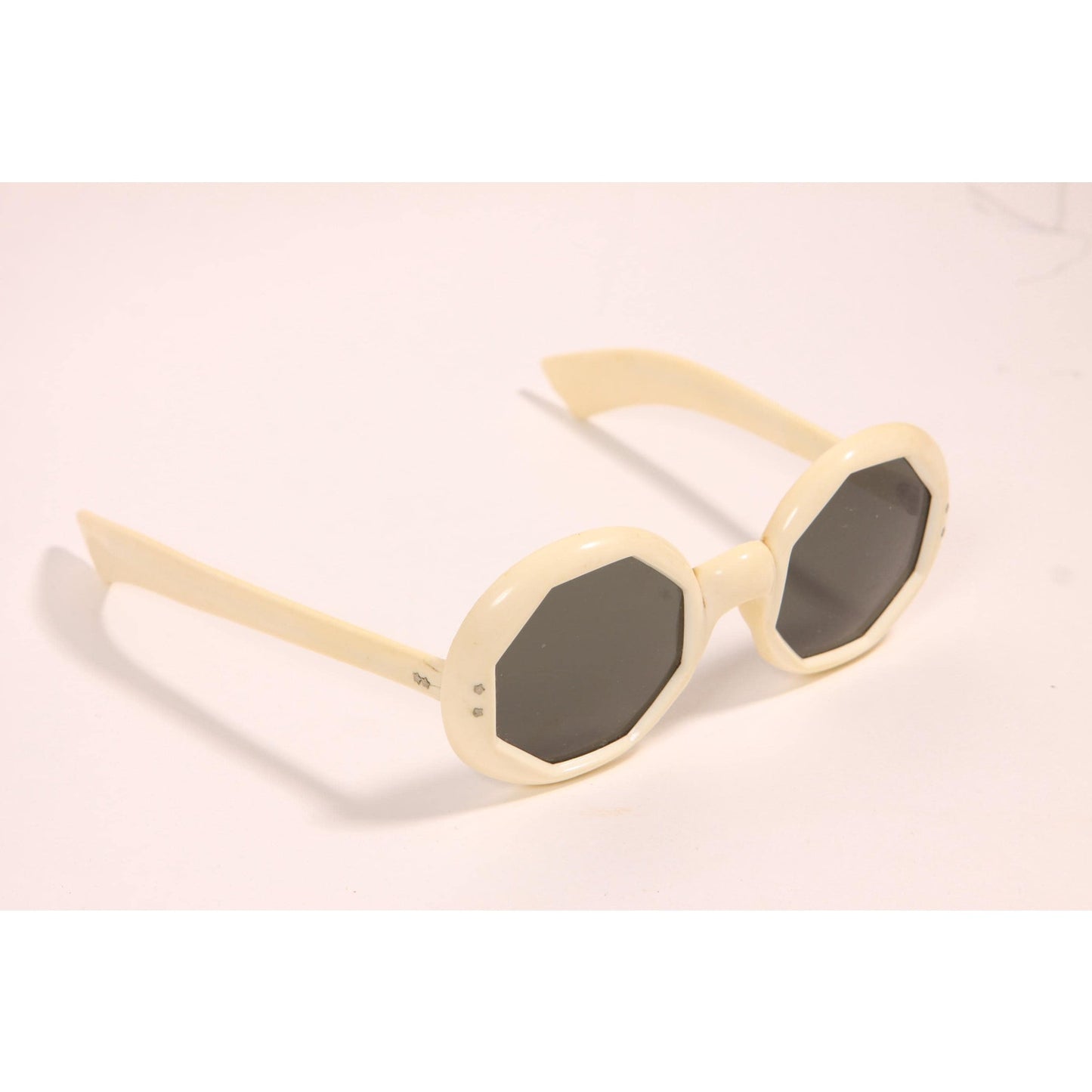 1960s Cream White and Gray Tinted Lenses Octagon Shape Mod Sunglasses Italy