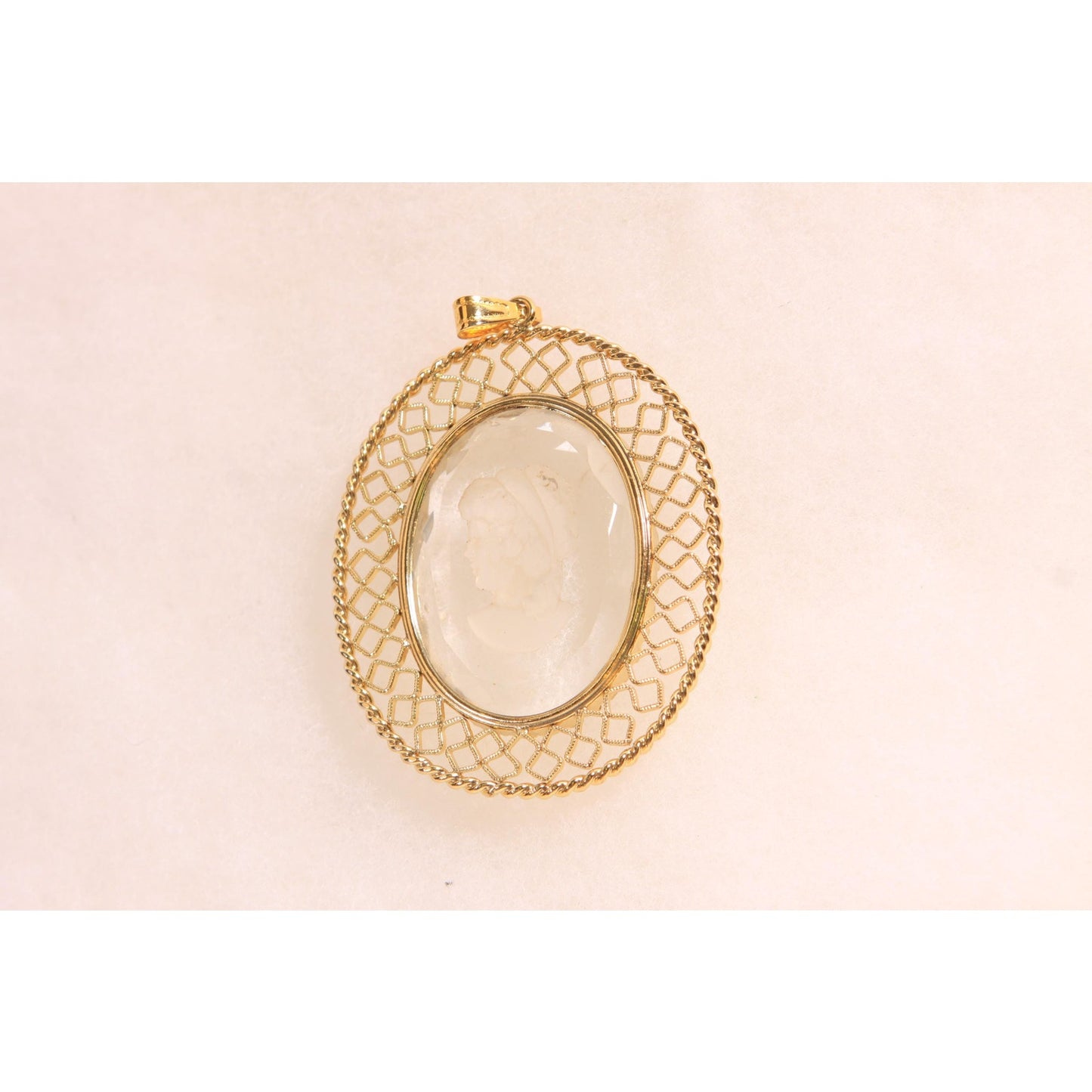 1950s 1960s Gold Tone Metal and Clear Glass Etched Cameo Necklace Pendant