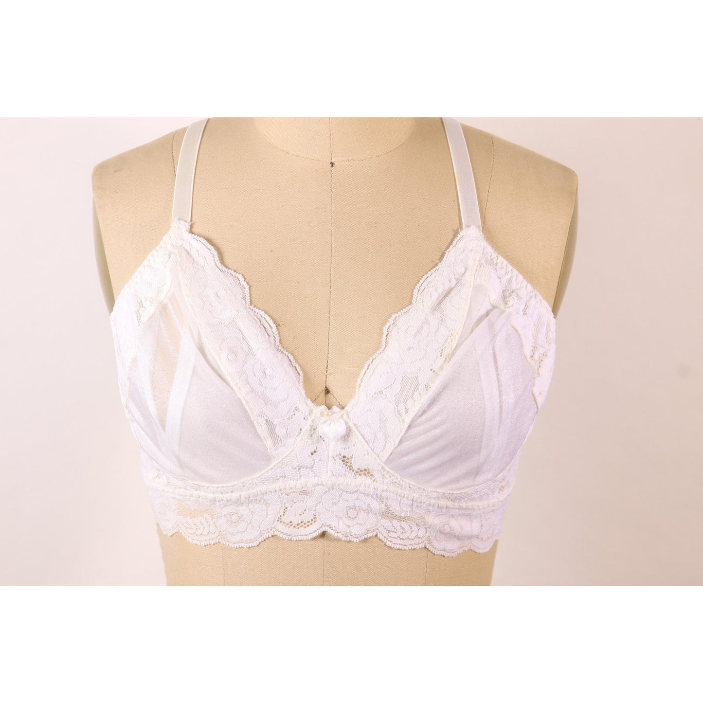 1980s White Sheer Lace Trim Bow Detail Bra by Fredericks of Hollywood-38C