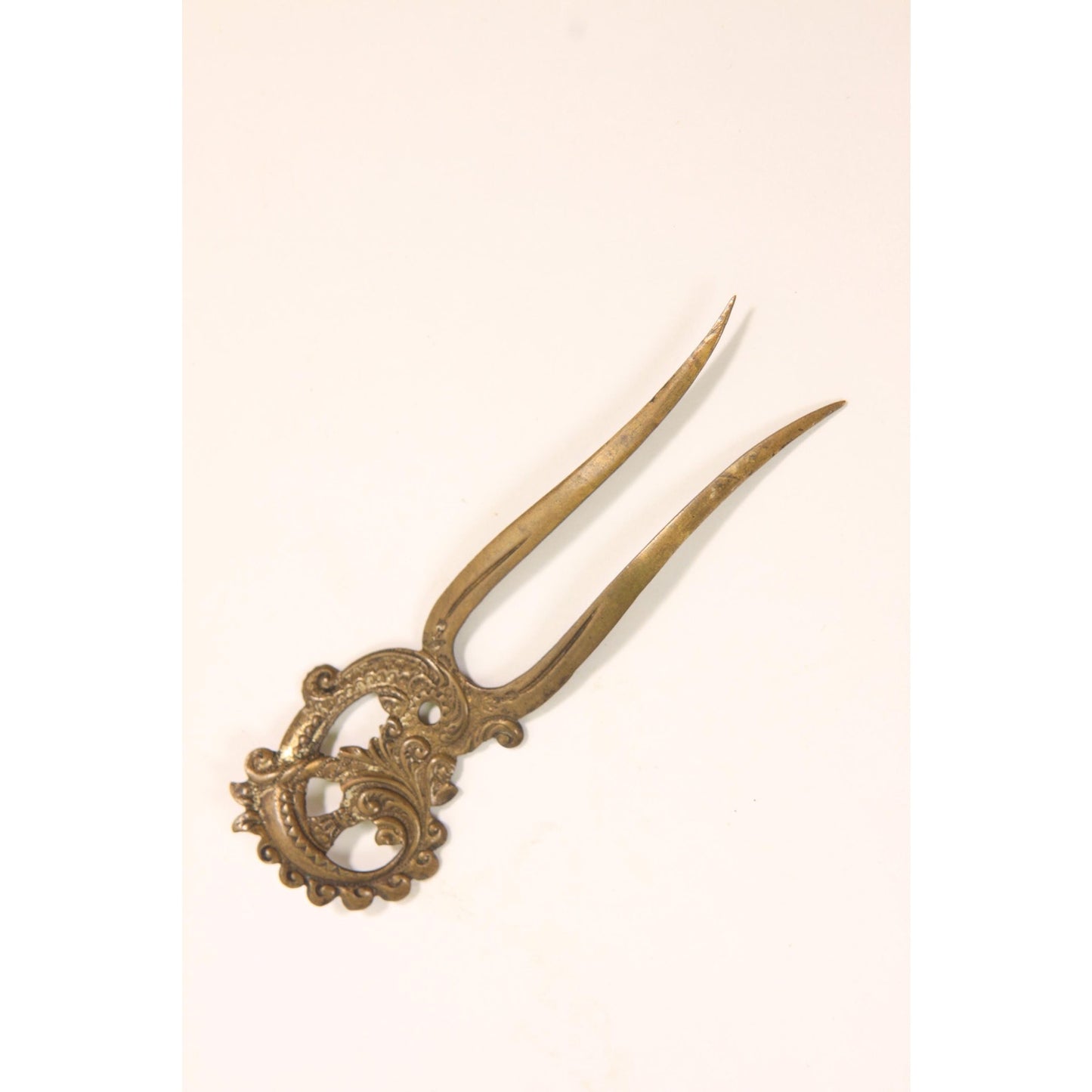 1910s 1920s Swirl Brass Tone Metal Prong Hair Fork Comb