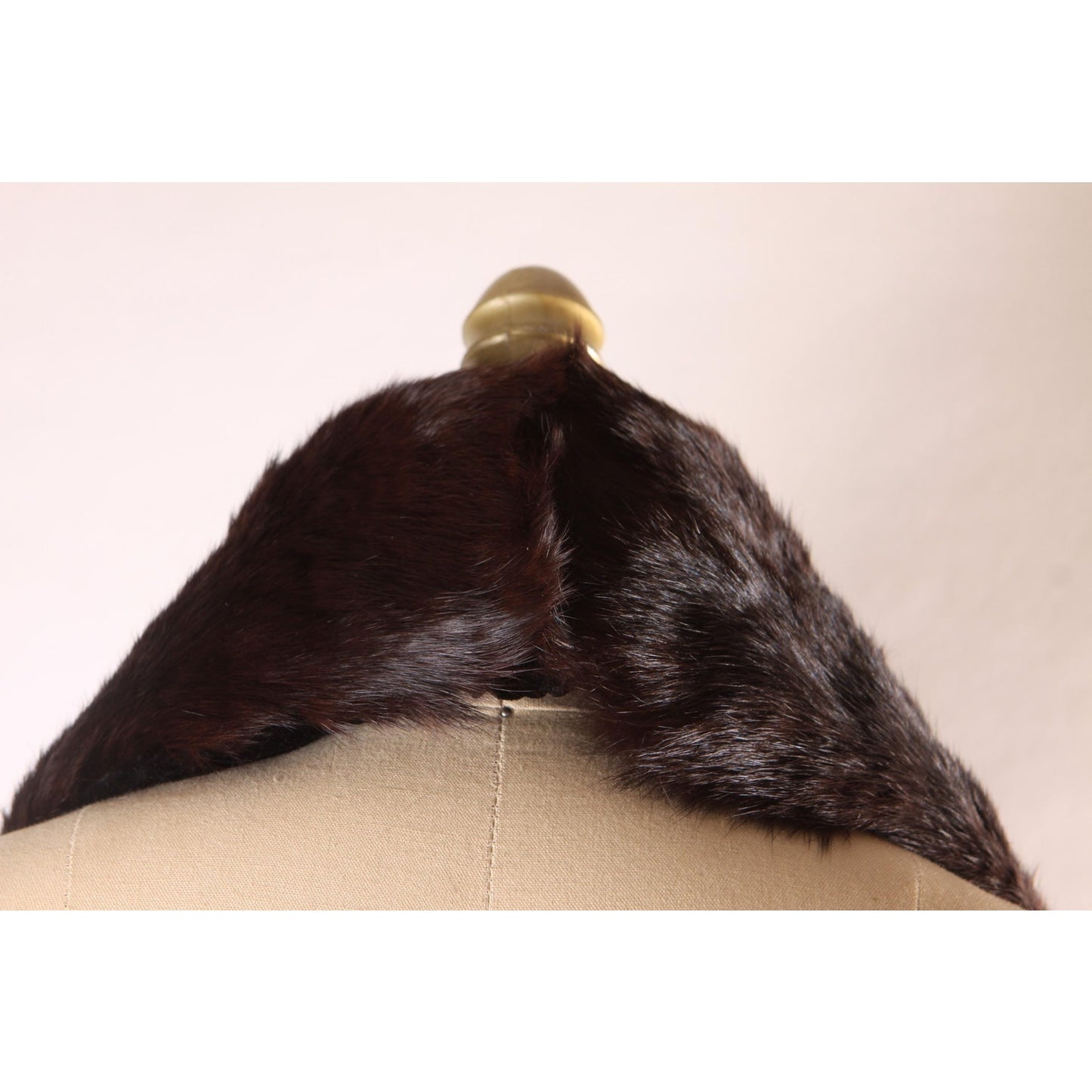 1940s Dark Brown Mink Fur Velvet Backing Shoulder Fur Wrap