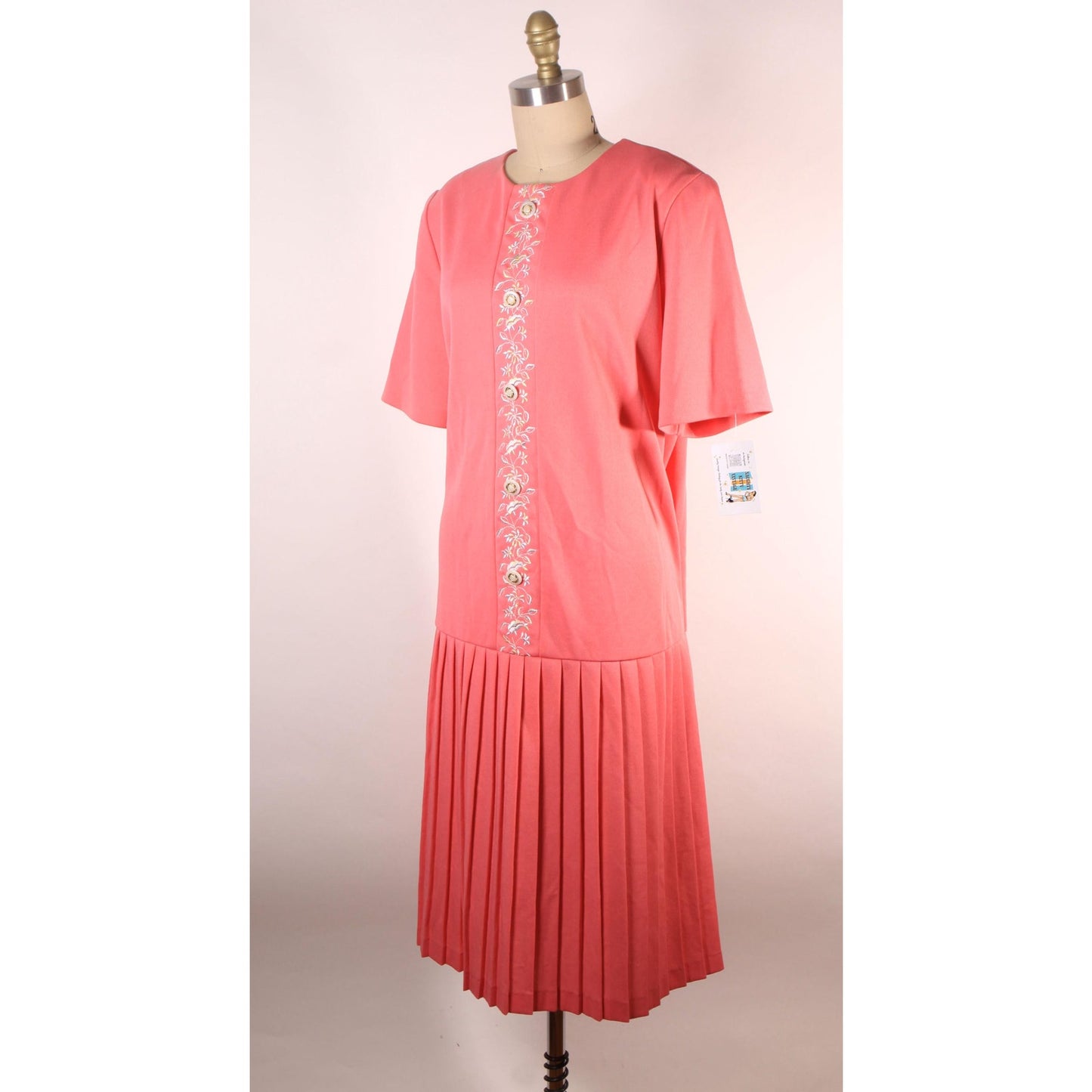1960s Pink Short Sleeved Floral Trim Drop Waisted Pleated Skirt Plus Size Volup Scooter Dress -XL