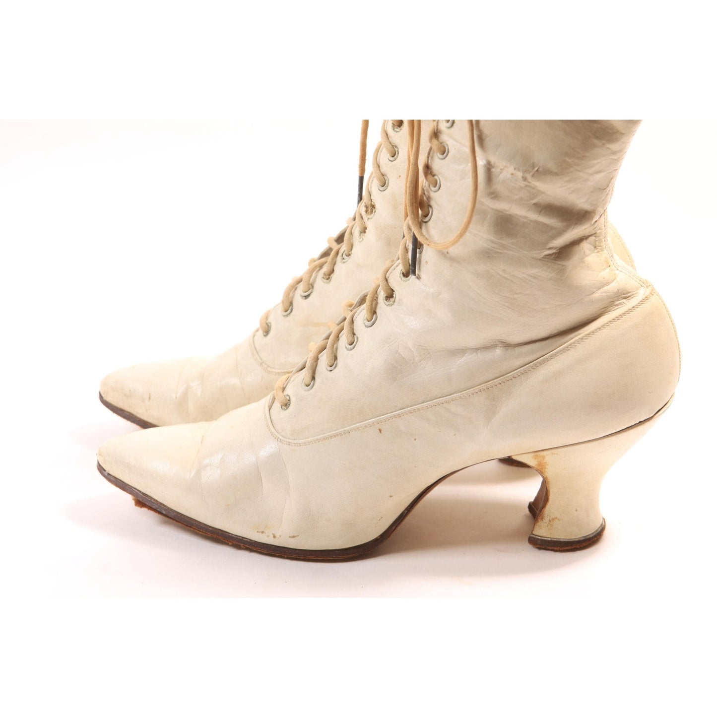 Antique 1800s Cream Leather Pointed Toe Lace Up High Heel Boots