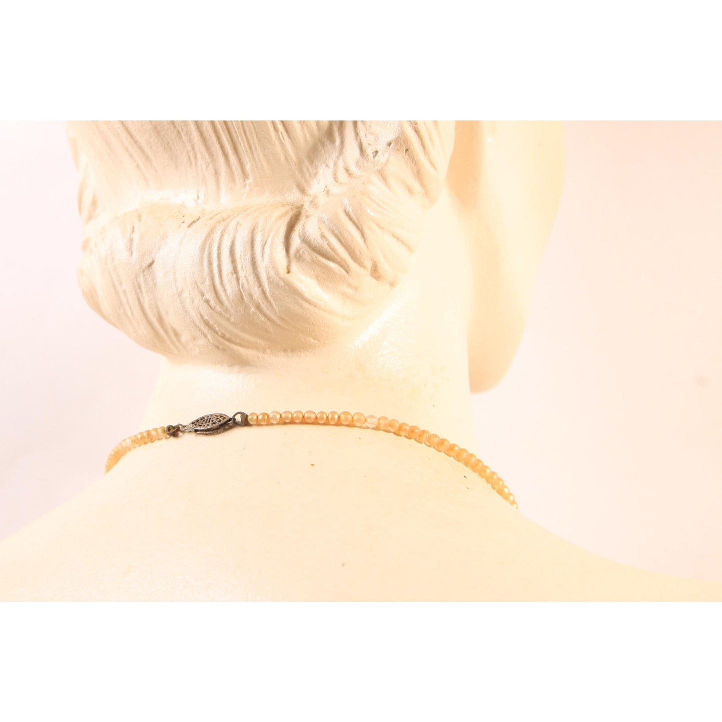 1930s Pale Pink Cream Faux Pearl Beaded Necklace