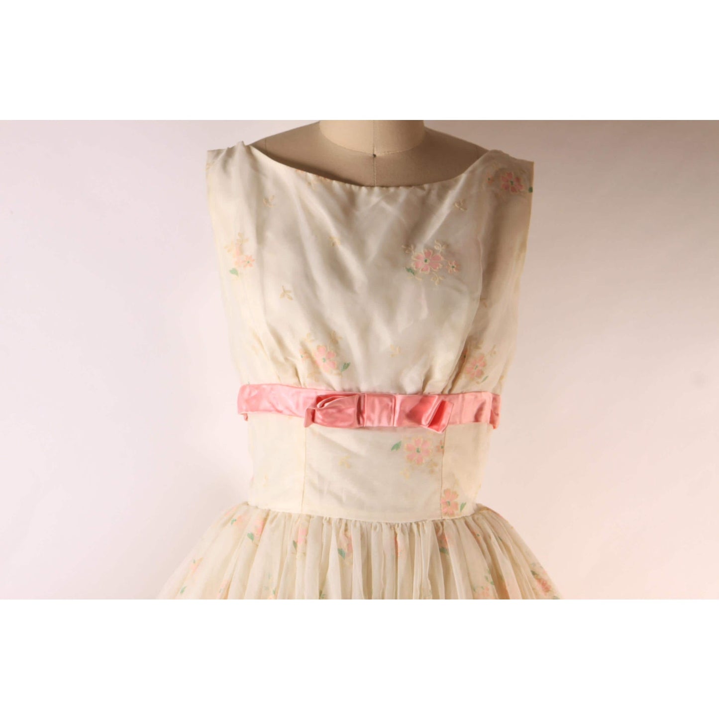1950s Cream, Pink and Green Velvet Flocked Floral Pink Bow Detail Sleeveless Dress