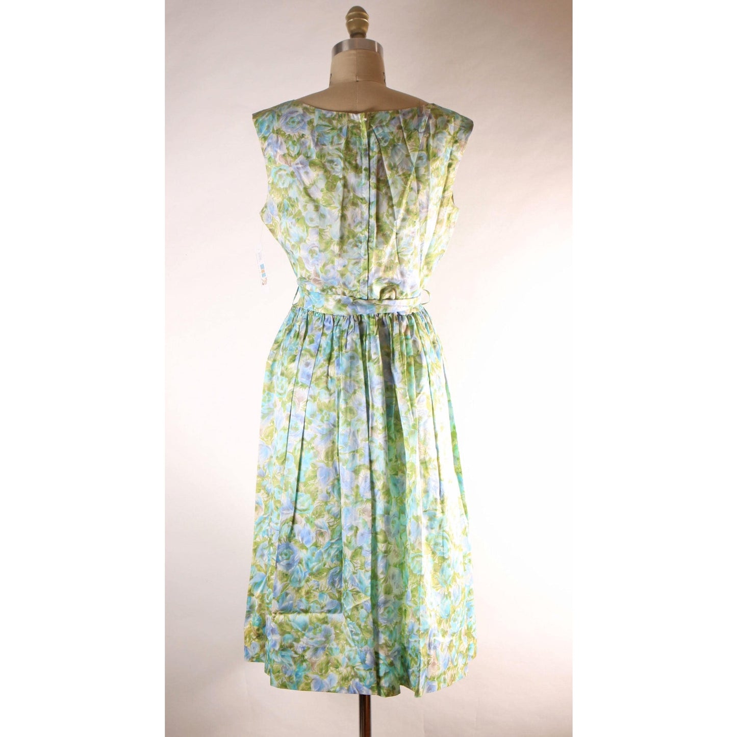1950s Blue and Green Floral Sleeveless Belted Flared Dress