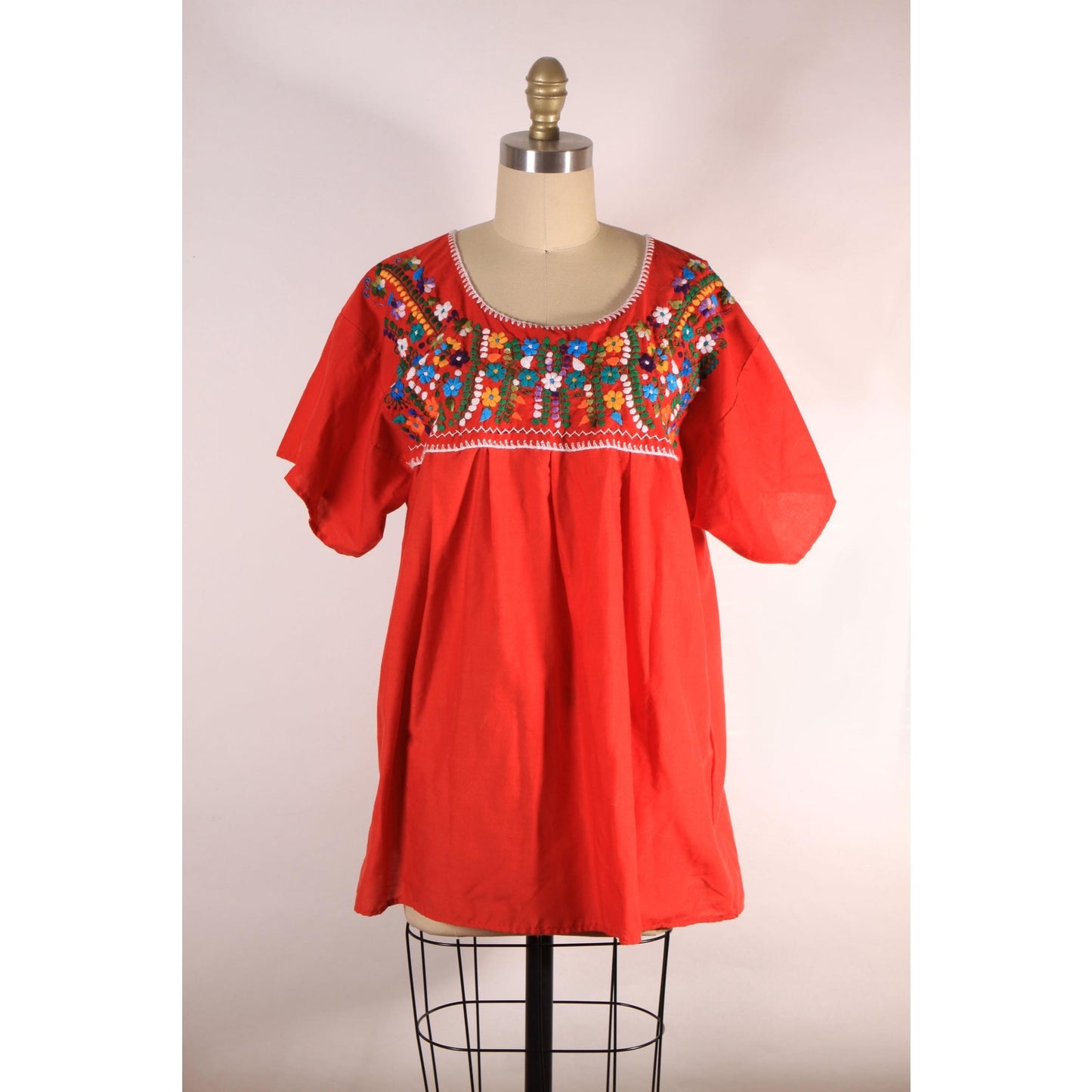 1970s Red Short Sleeve Multi-Colored Floral Embroidery Pueblan Mexican Blouse -1XL