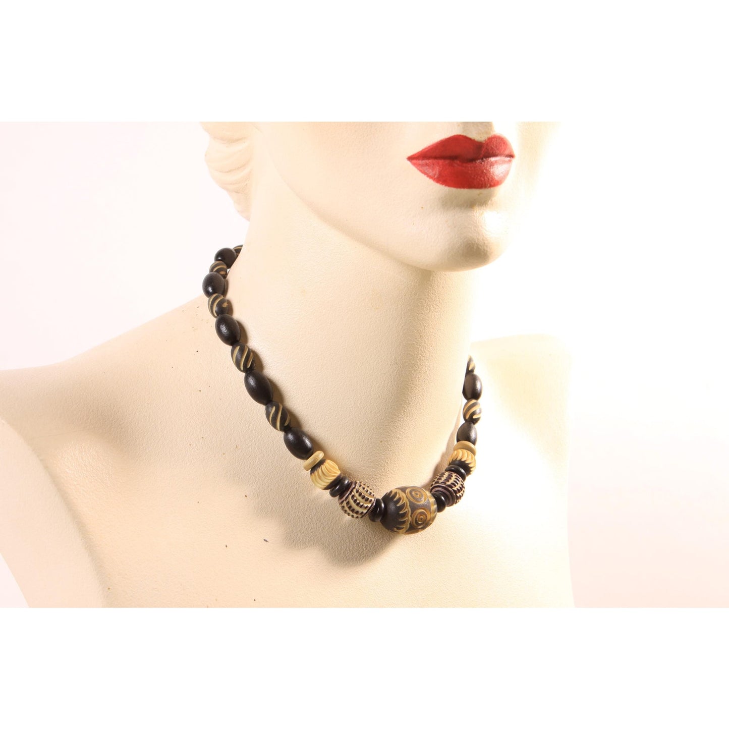 1920s 1930s Black and Cream Carved French Galalith Beaded Art Deco Necklace