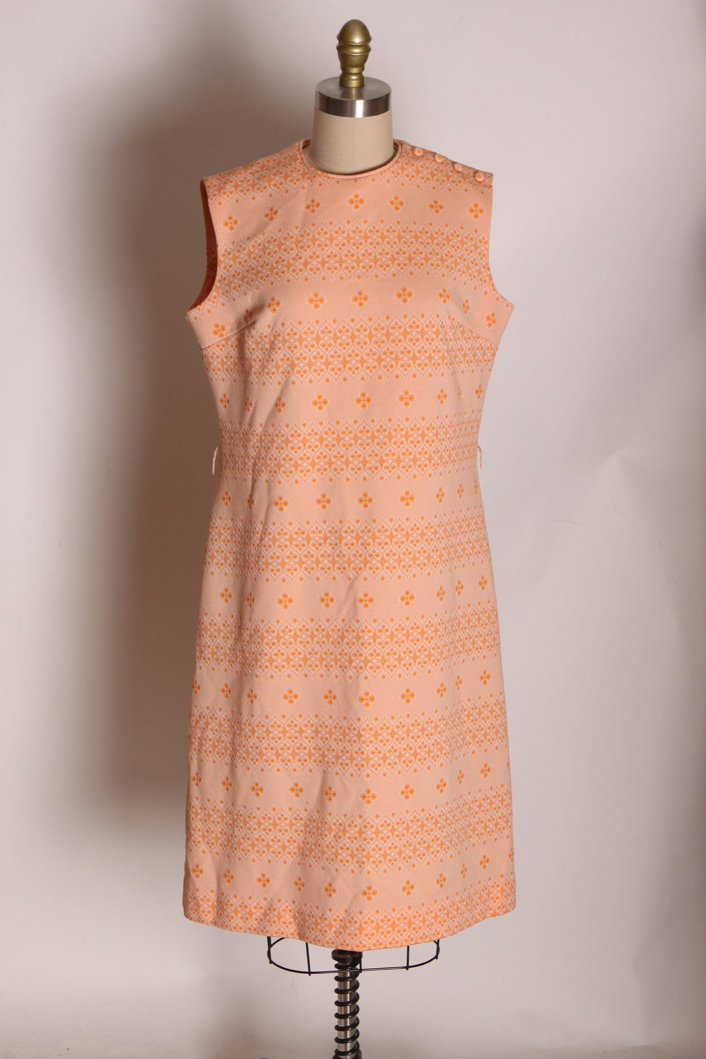 1960s Peach Pink Orange Geometric Sleeveless Polyester Shift Dress -L